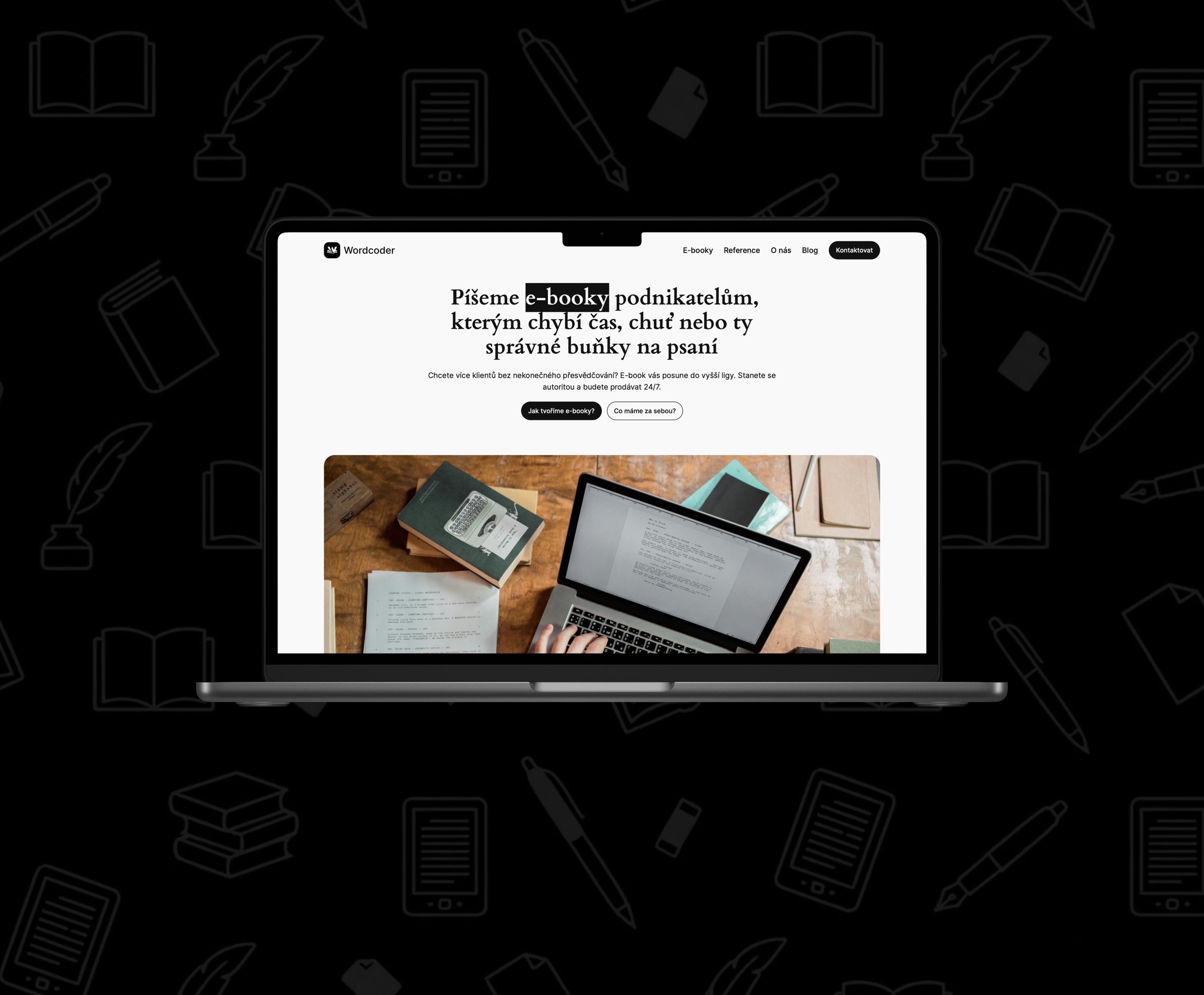 Notebook zobrazující web Wordcoder