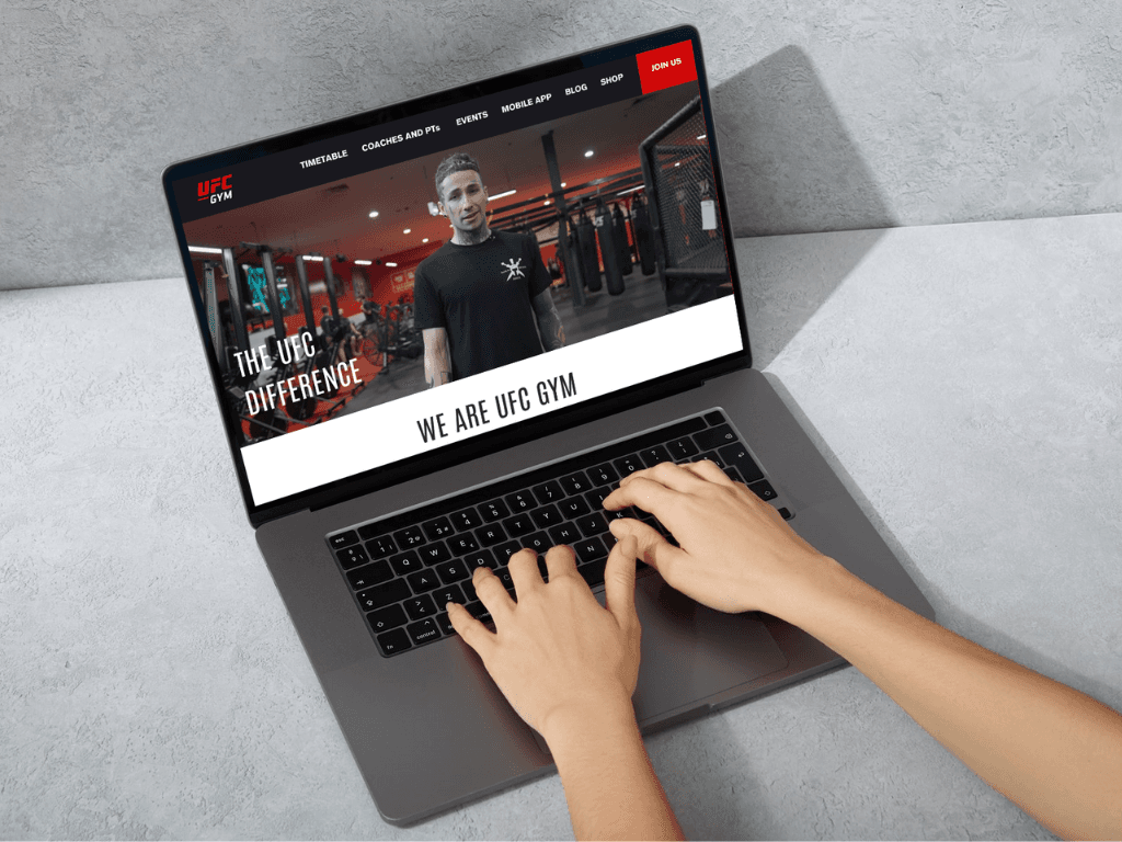 Islands in the ocean at sunset