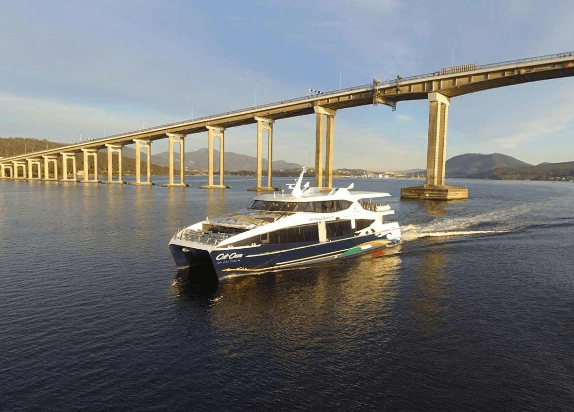 A catamaran from Piran to Venice - Boat ride