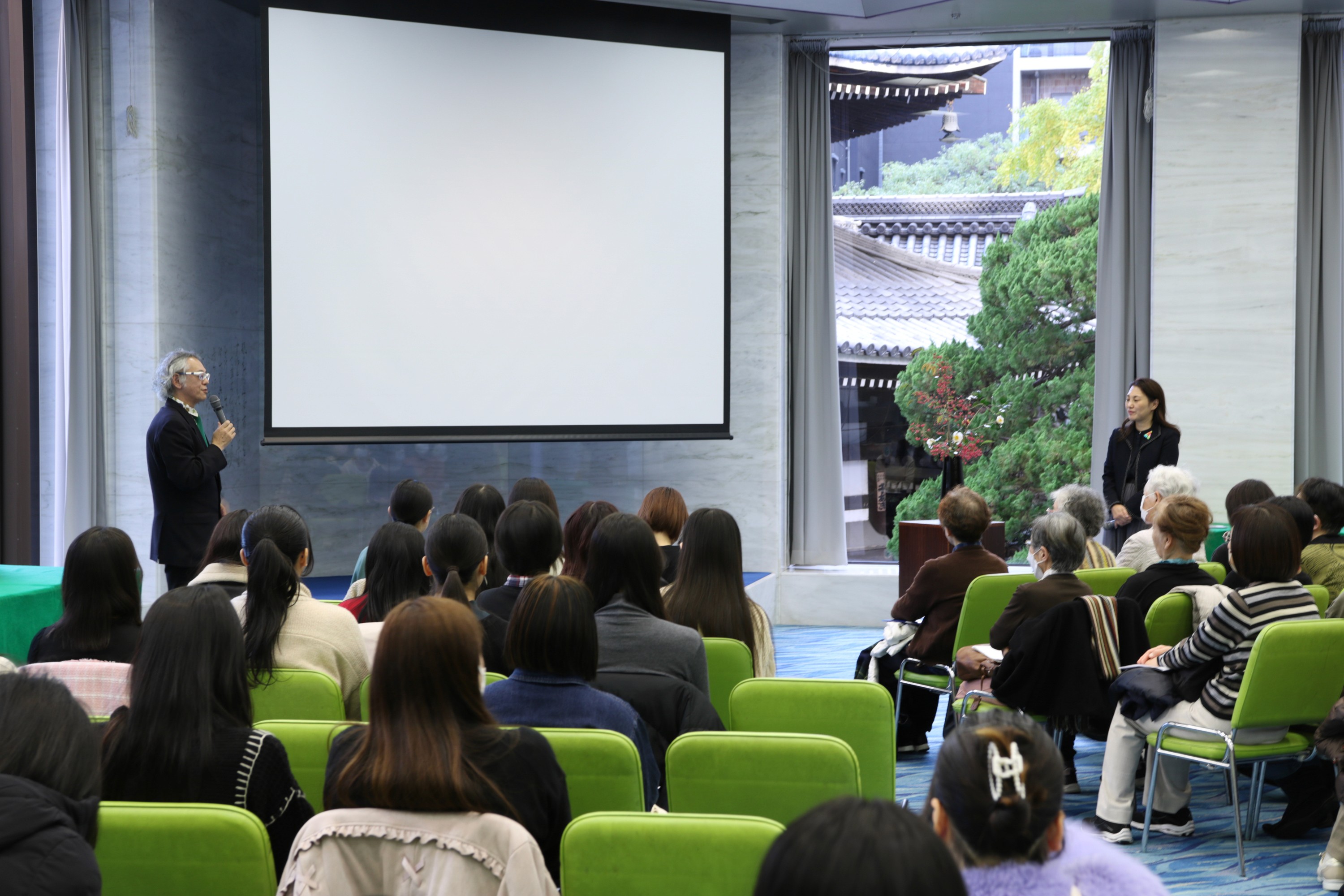 平安女学院 創立150周年 「新たな百年の礎」