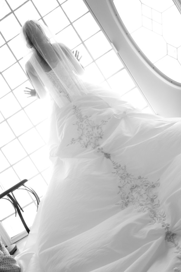 Beautiful bride preparing for her wedding day.