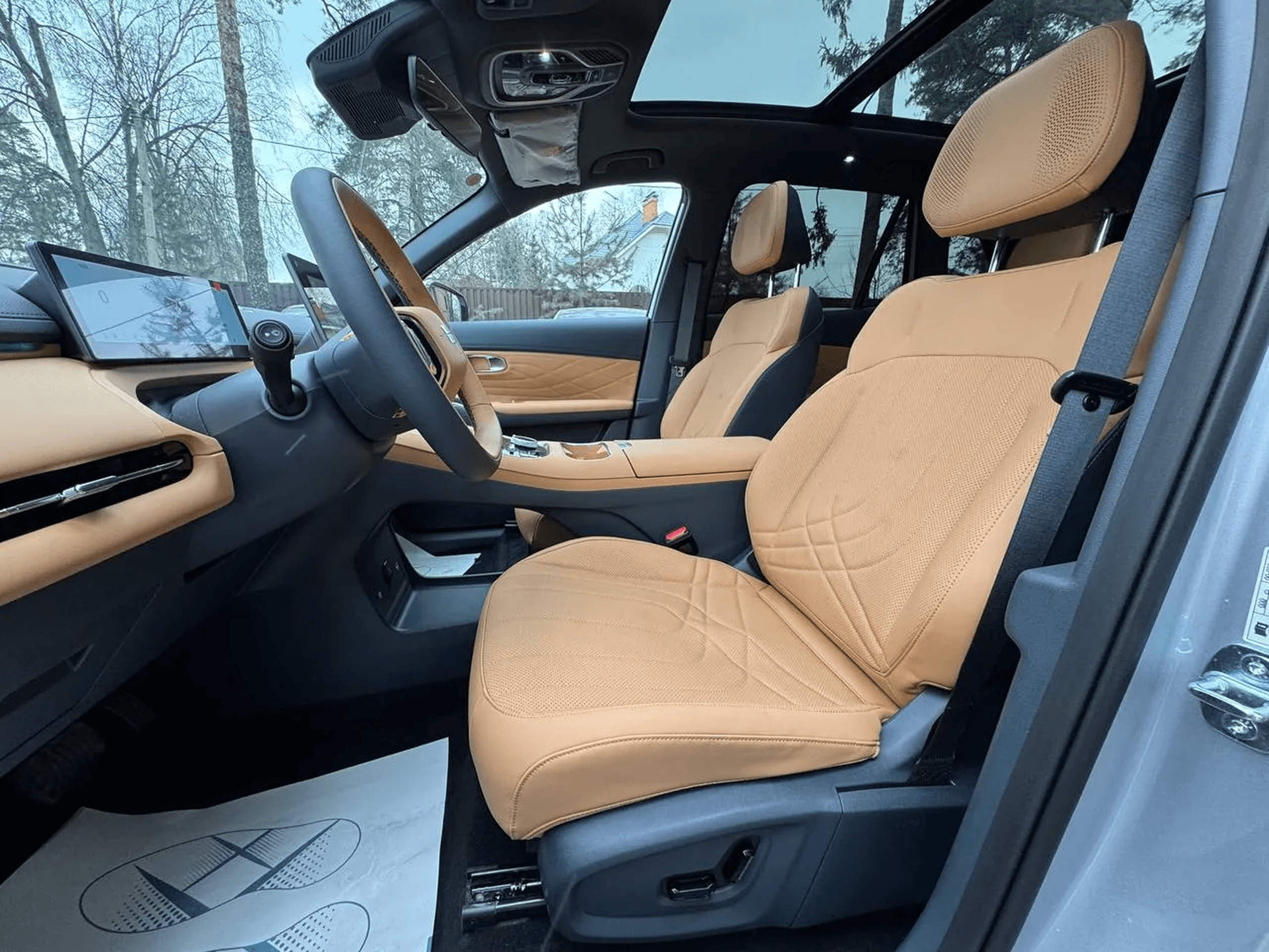 Geely Galaxy M9