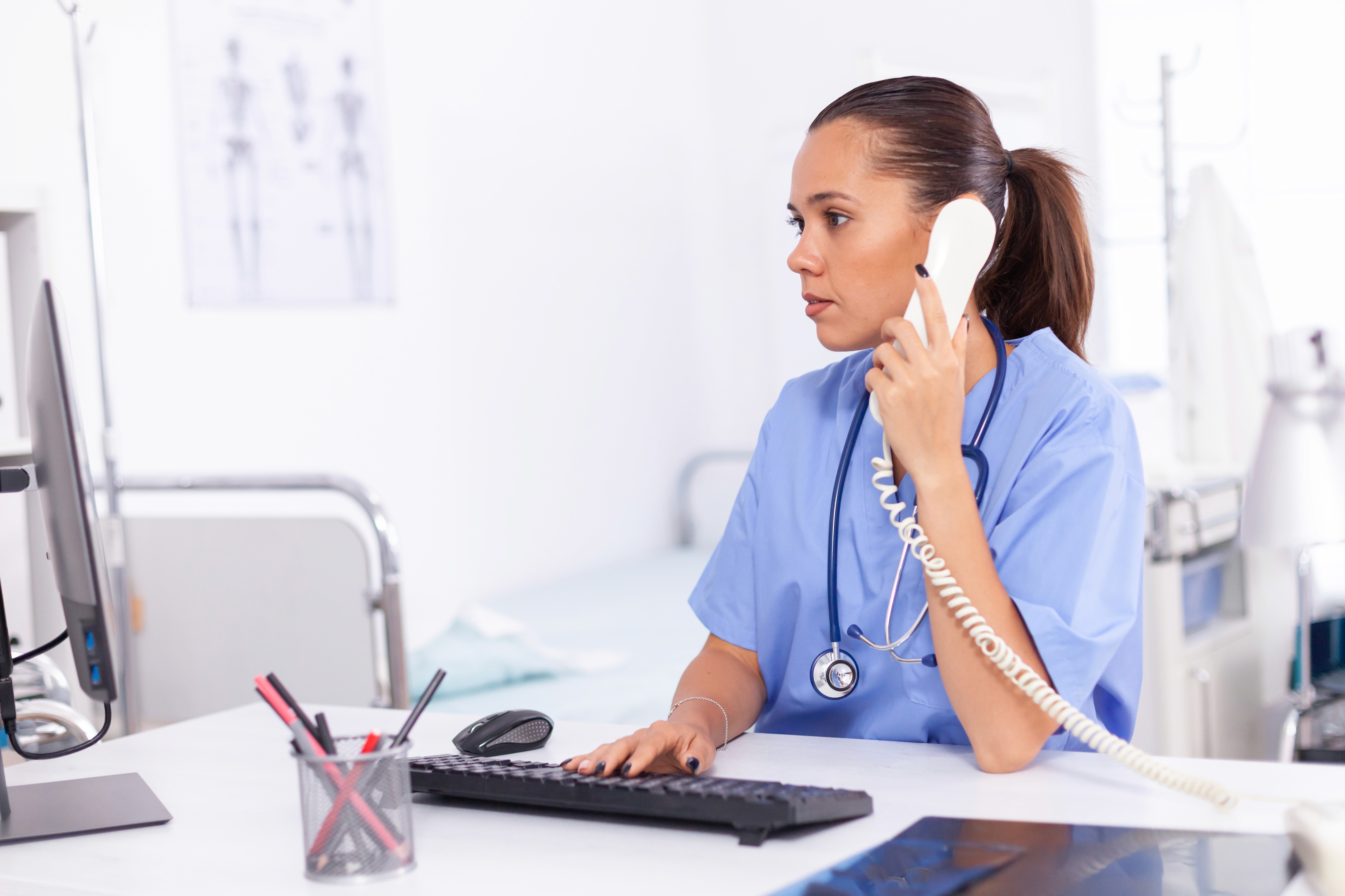 Secrétaire Médicale au Téléphone