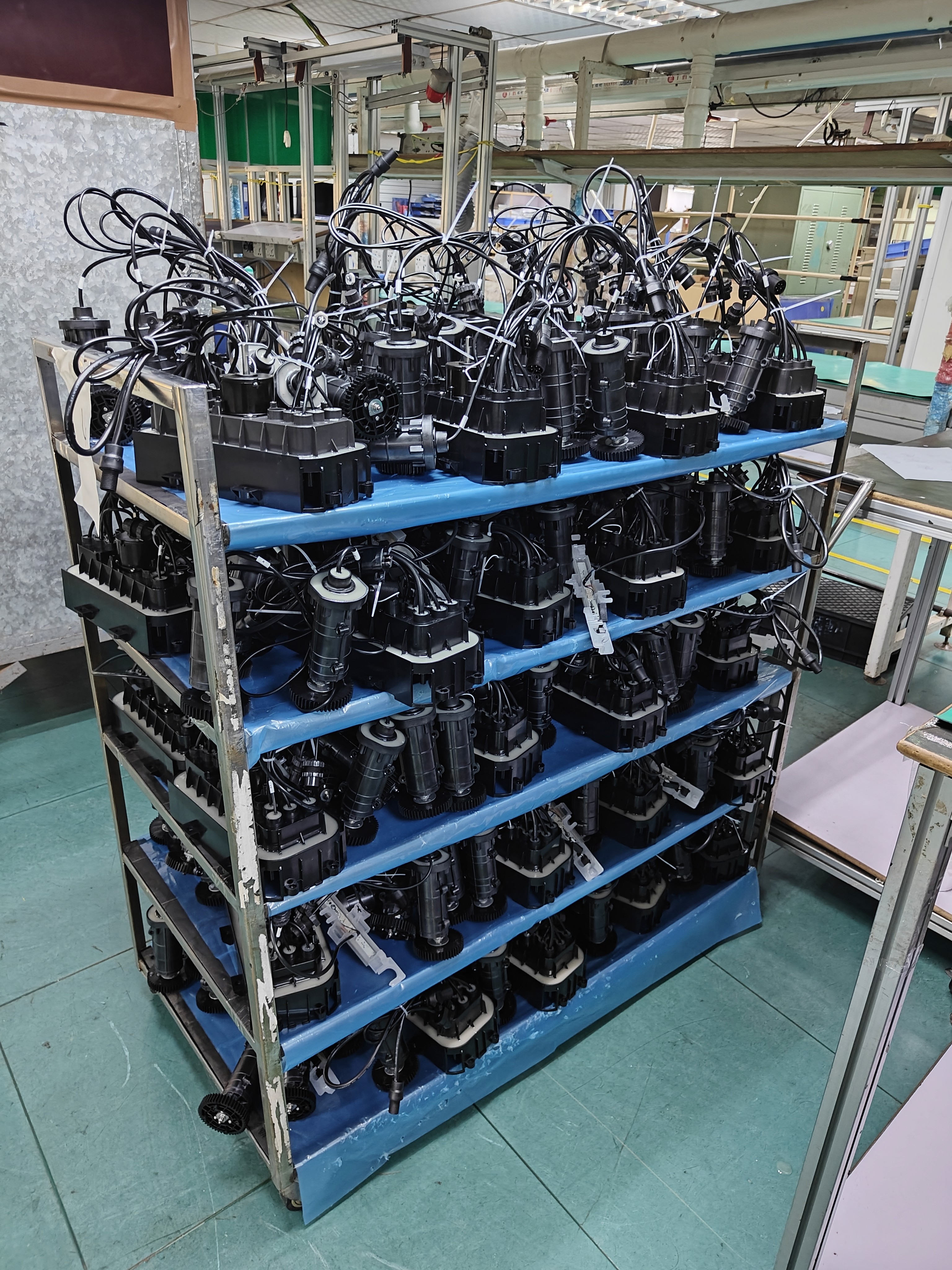 Robotic Pool Cleaner Selection, MOQ and Wholesale Buying Guide for B2B Buyers