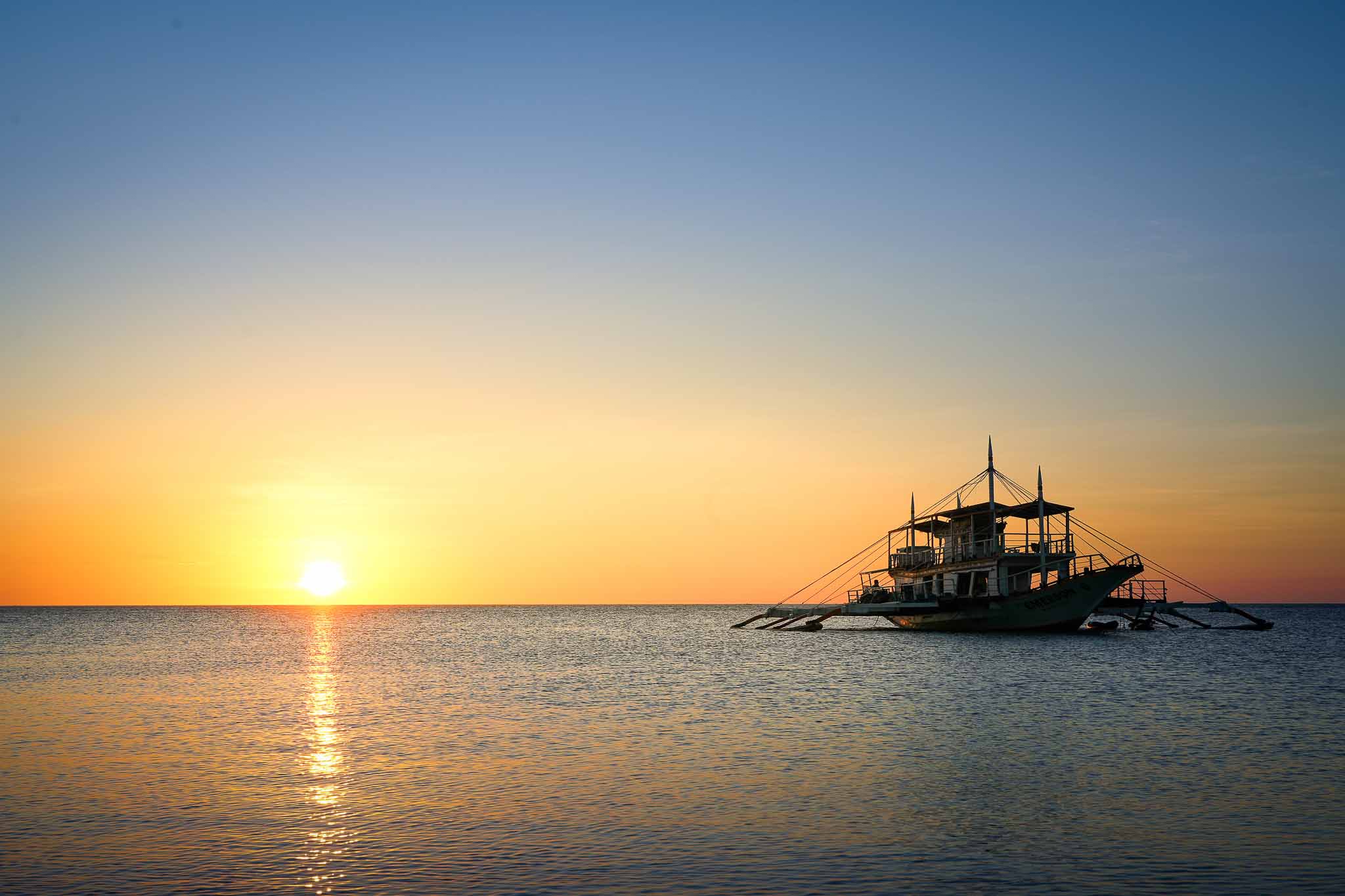 cruise philippines sunset