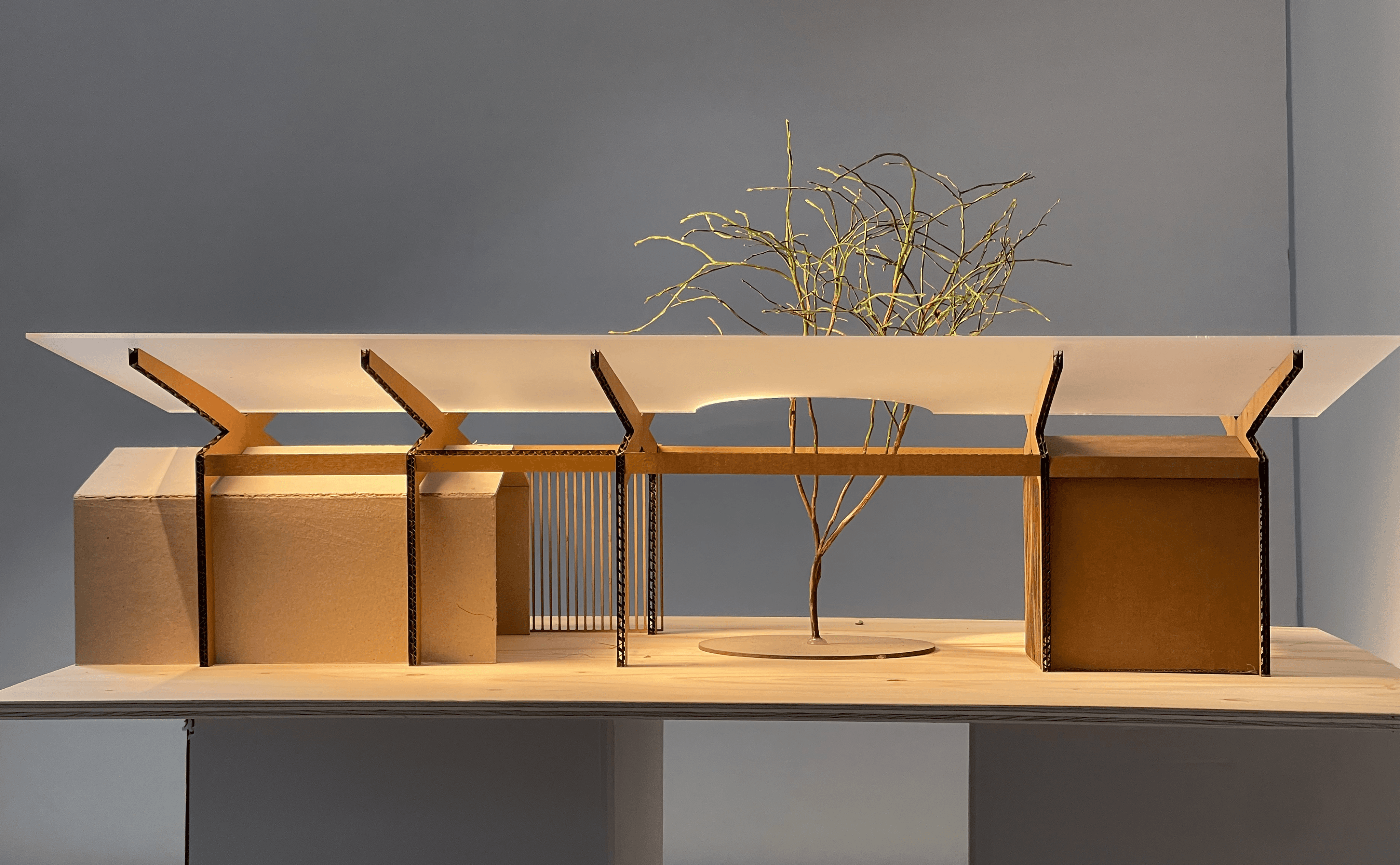 Modelle von tegut... teo aufgebaut in der Halle von Design for Human Nature in Hamburg.