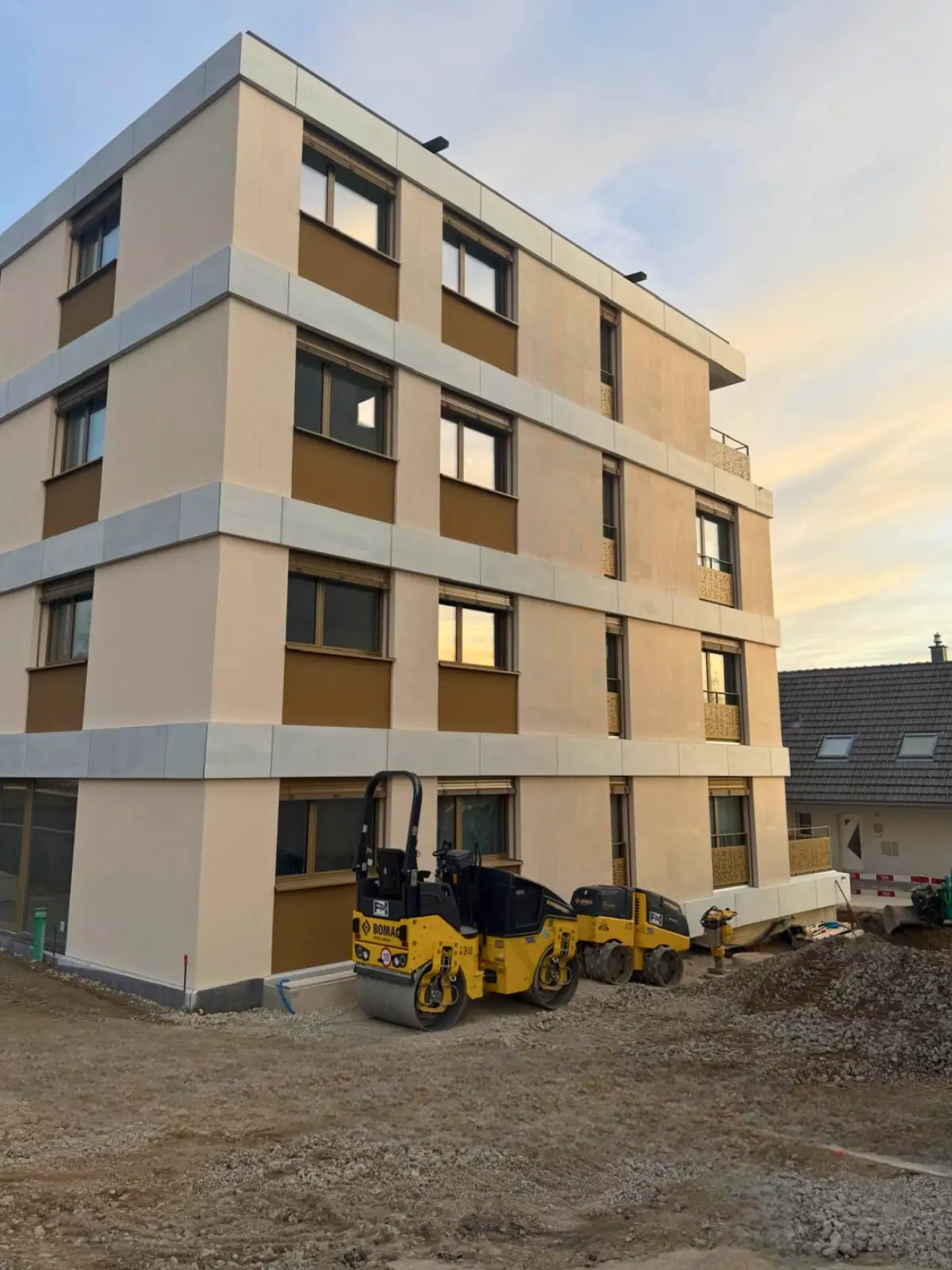 immeuble exterieur avant pose beton