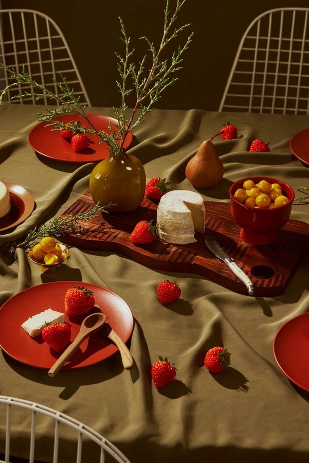 image of items on a dinning table