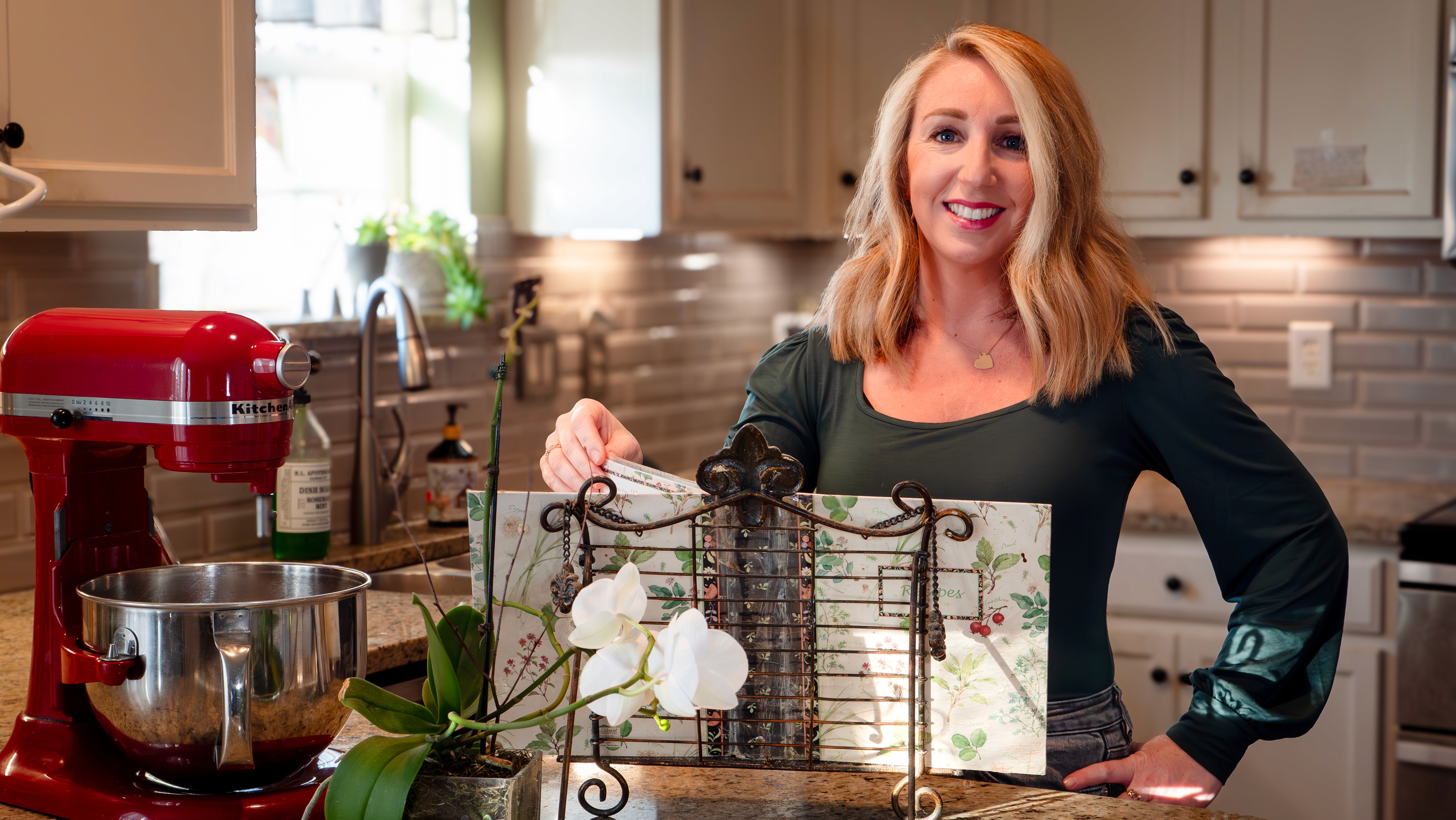 Image of a rapper with headphones