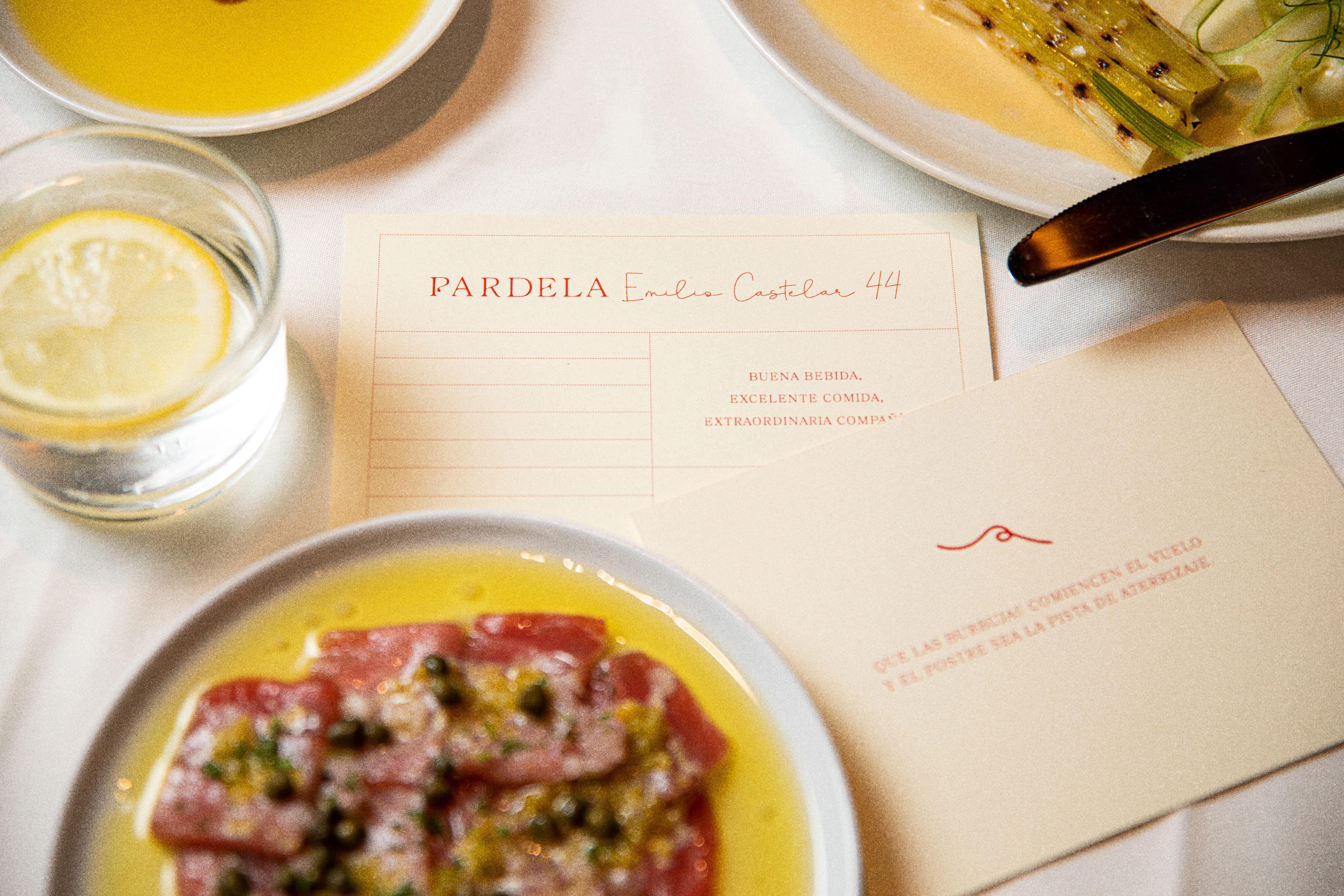 Pardela restaurant table spread