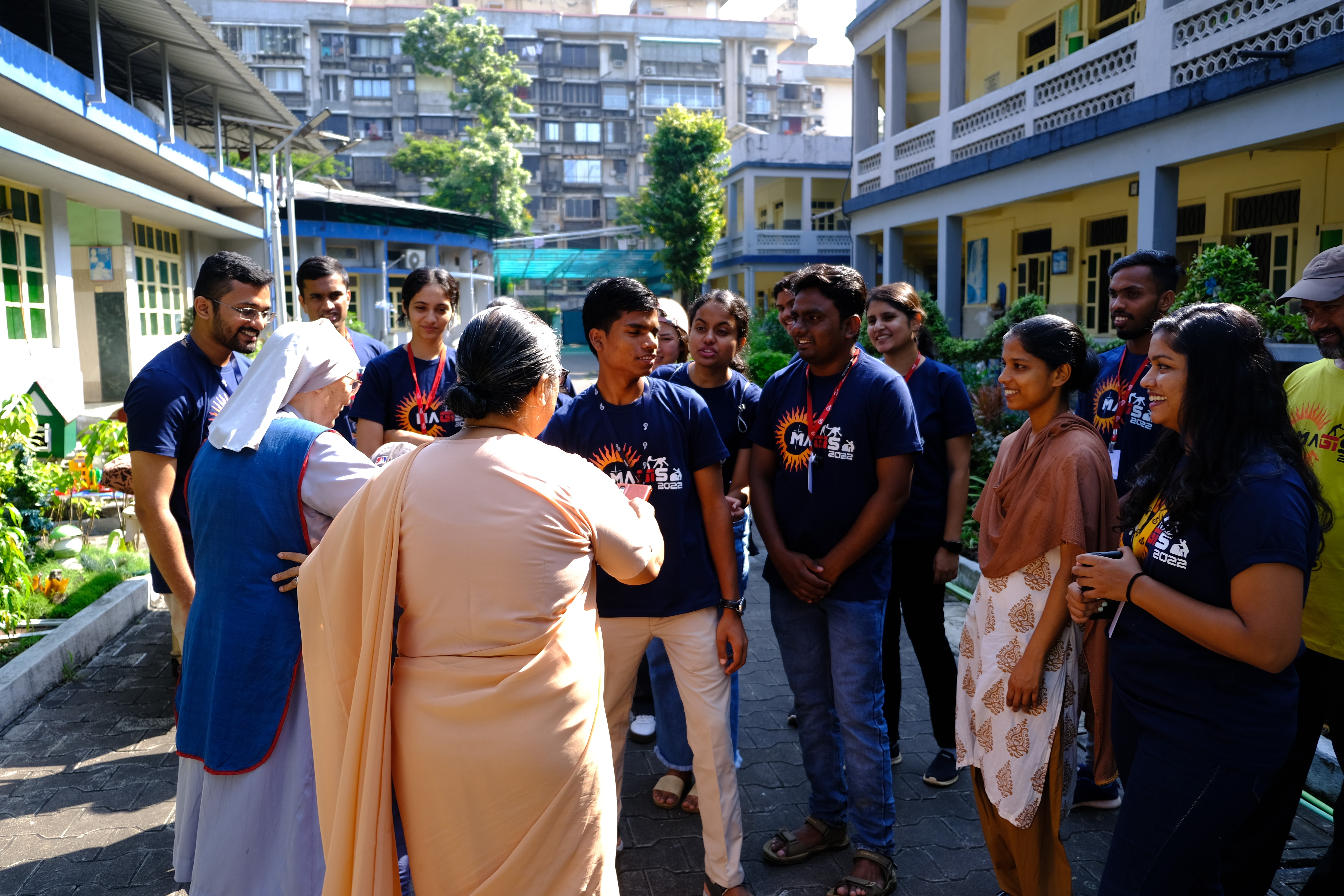 Coach explaining stuff to an athlete