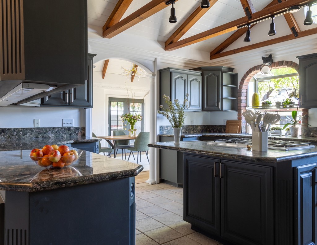 Image of modern living room