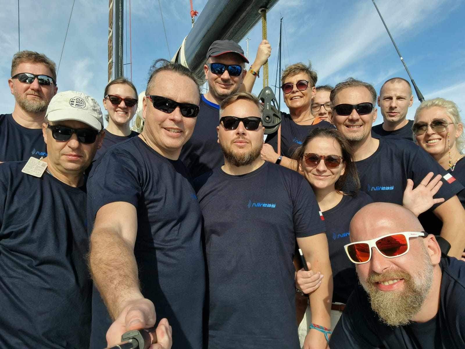 Coach explaining stuff to an athlete