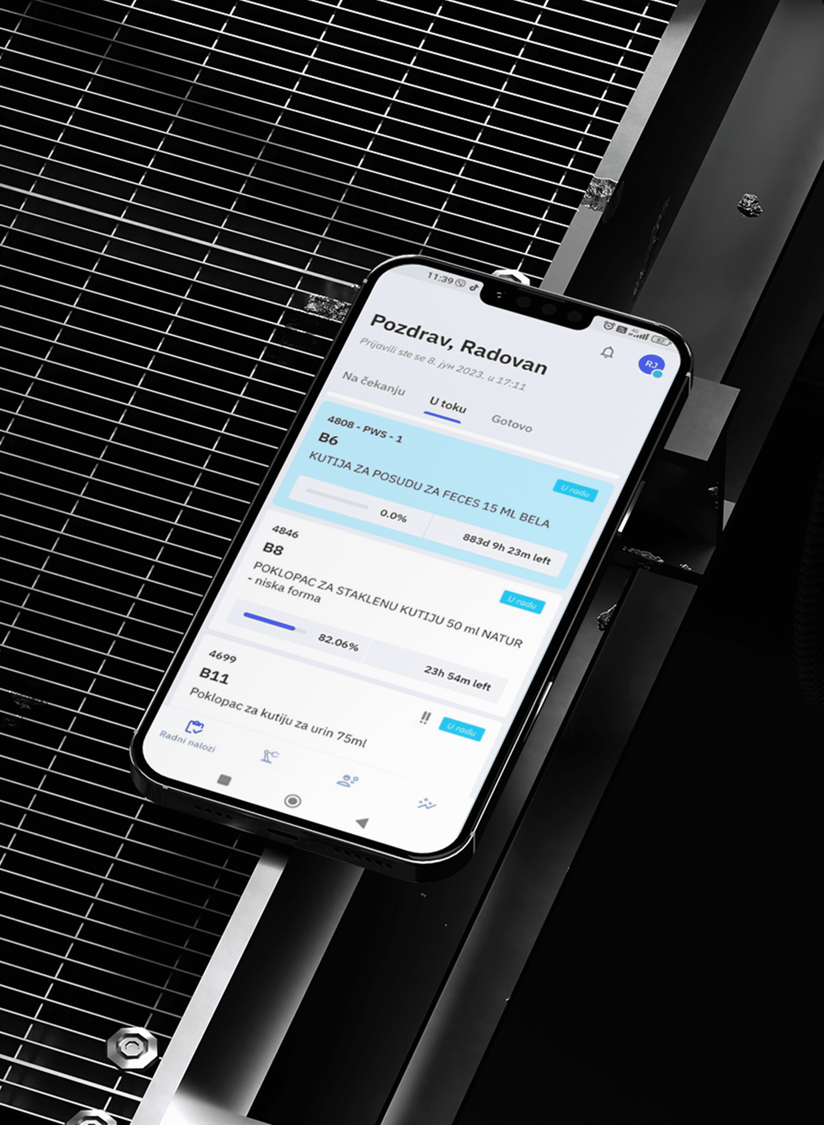 pracenje proizvodnje na aplikaciji ili kompjuteru