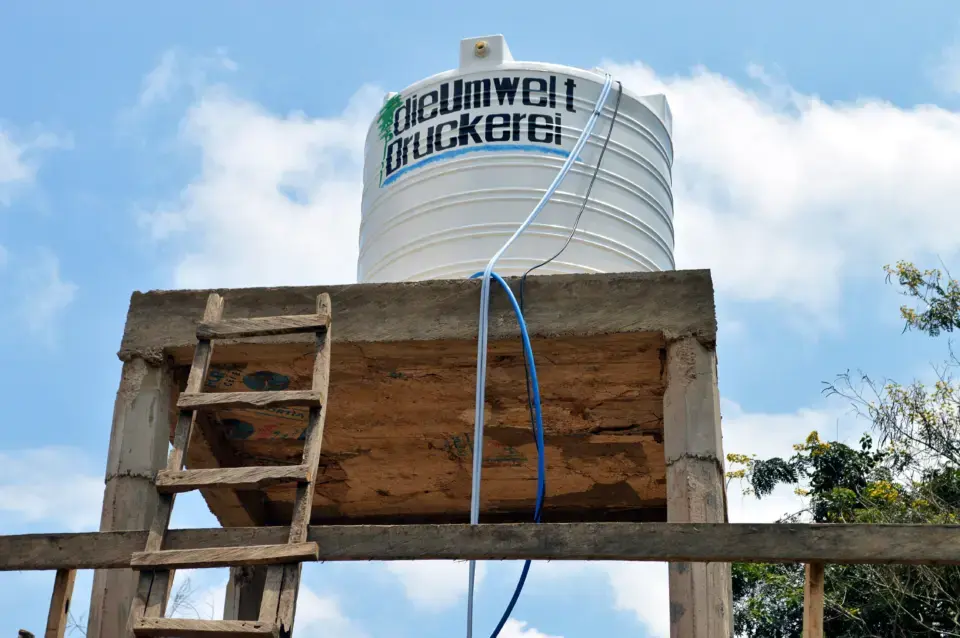 Eine Wasseraufbereitungsanlage in der Projektregion von PROJECT TOGO.
