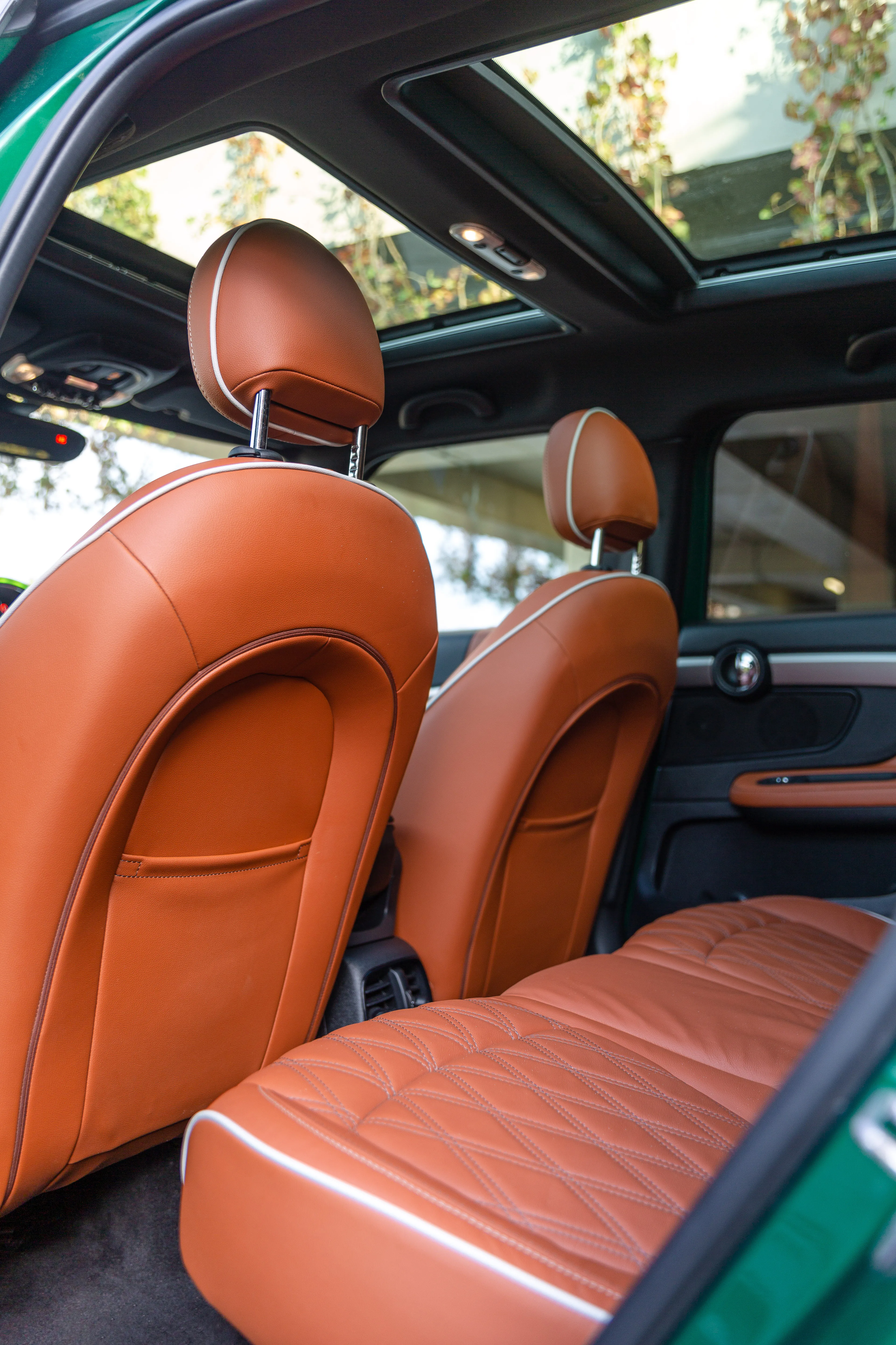 Car Additional Photo 2