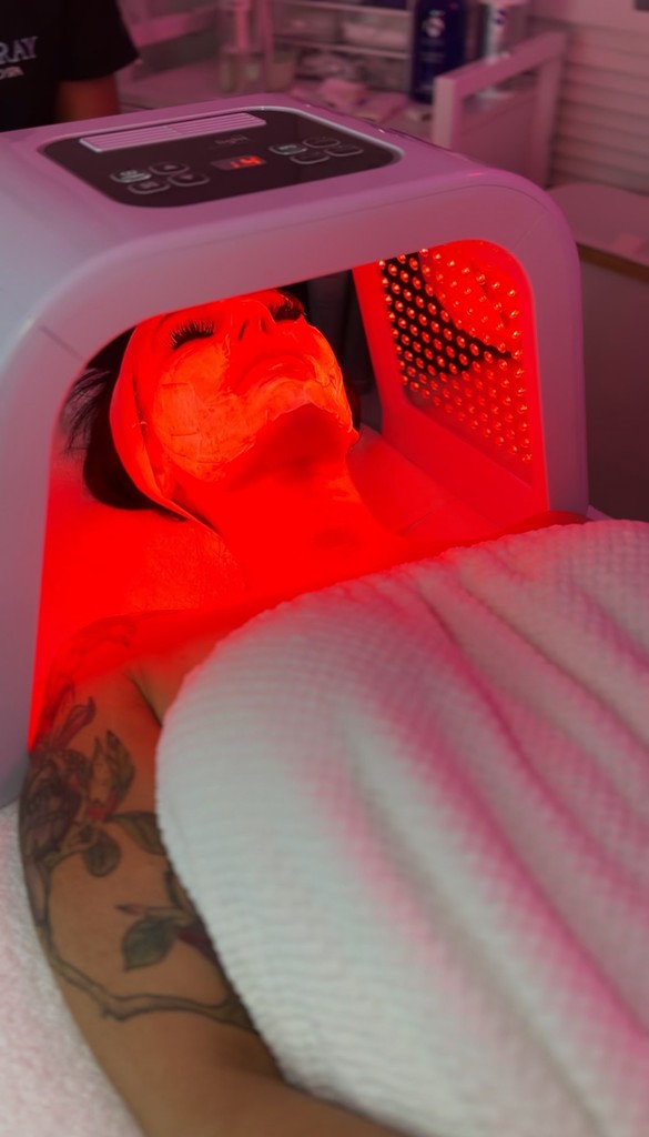 Patient receiving Botox injection in the forehead at a medical spa in Delray Beach, Florida. Aesthetic treatment for wrinkle reduction and smooth skin.
