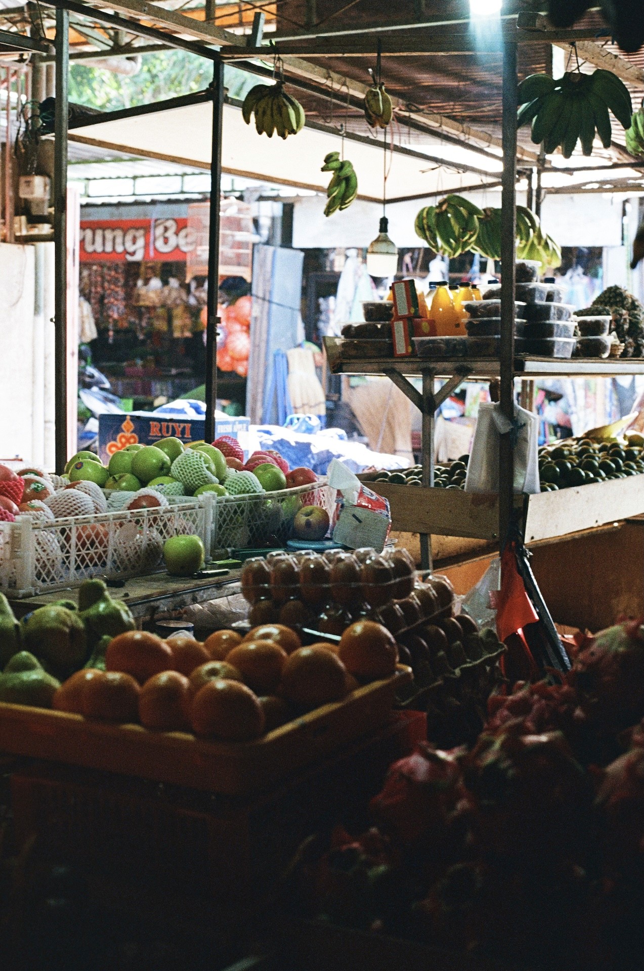 Film Phorography of vibrant local market in Bali