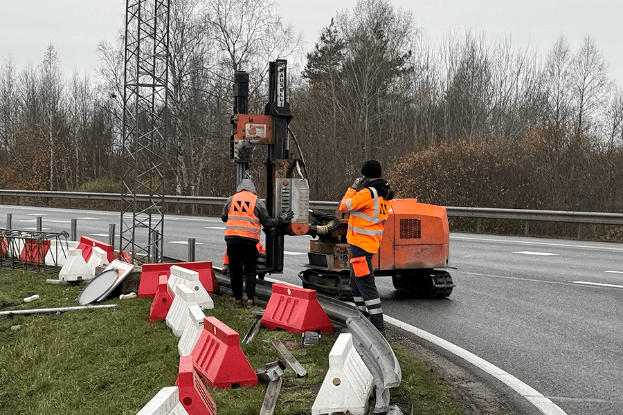 Dismantling and reinstatement of road infrastructure