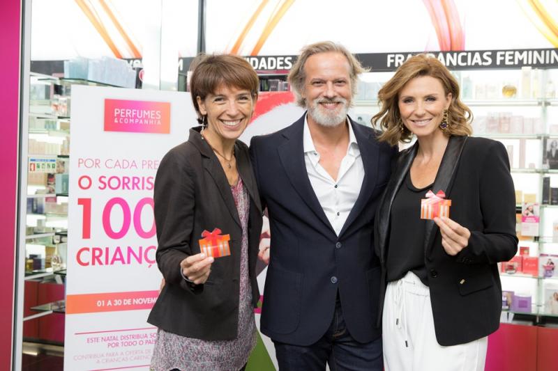 Sofia Cerveira, Ricardo Carriço e Margarida Pinto Correia, a promover o projeto solidário "Por cada presente o sorriso de mil crianças", 2014.