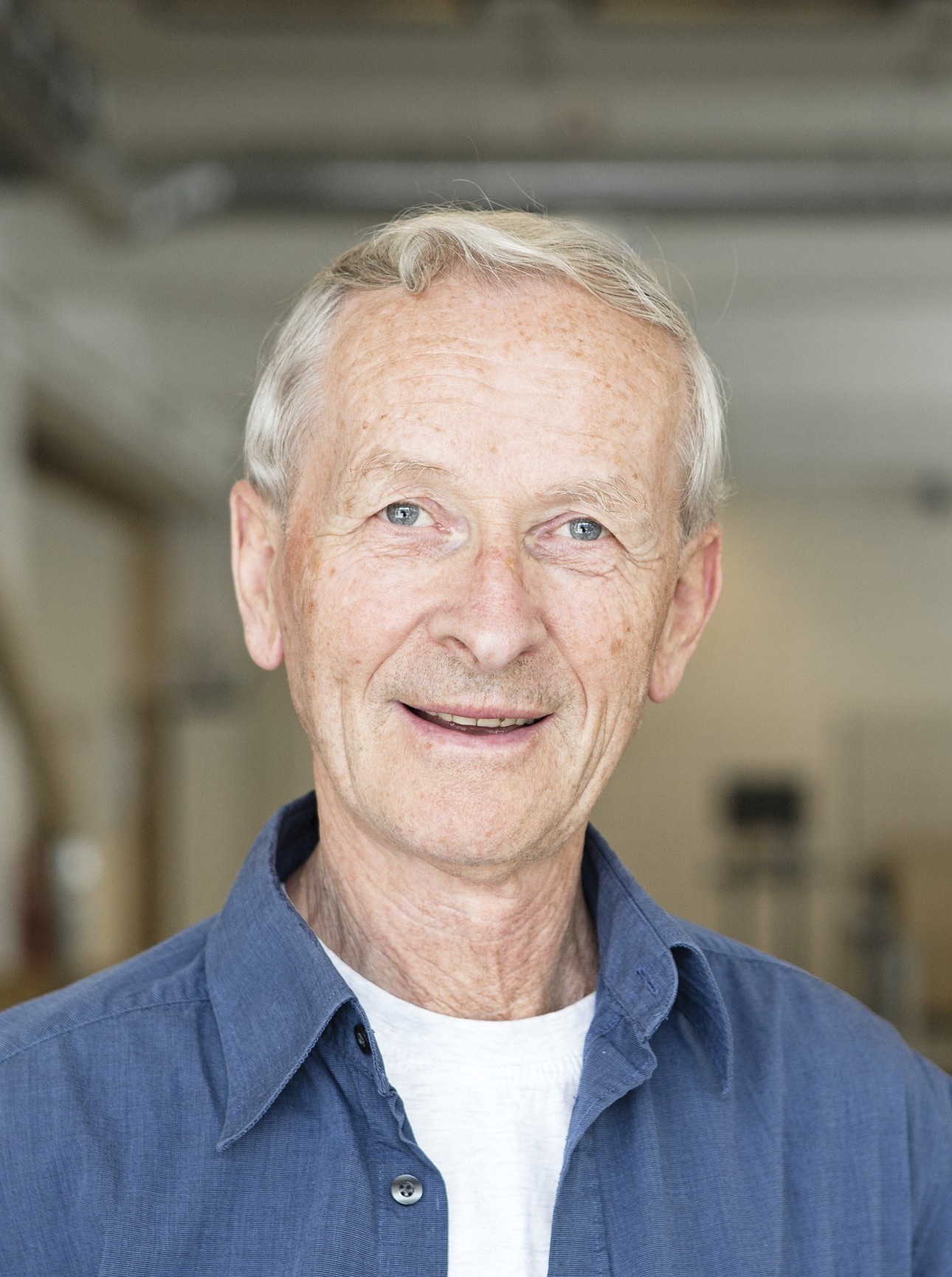 A pile of rolled woodsticks