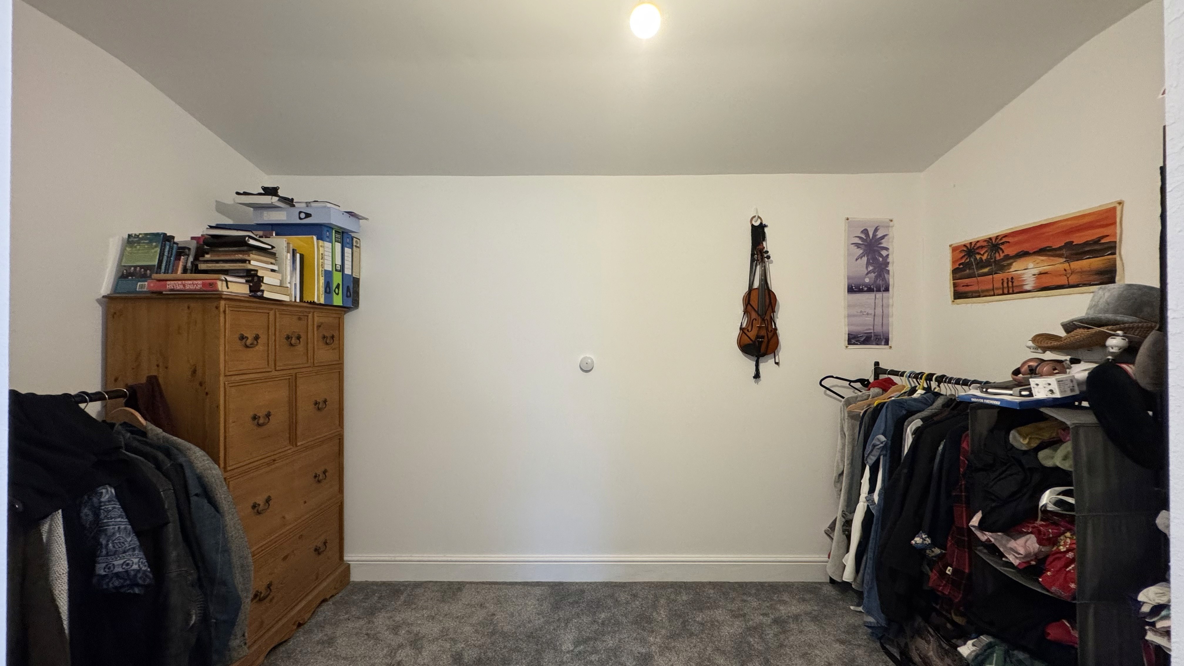 Master Walk In Wardrobe