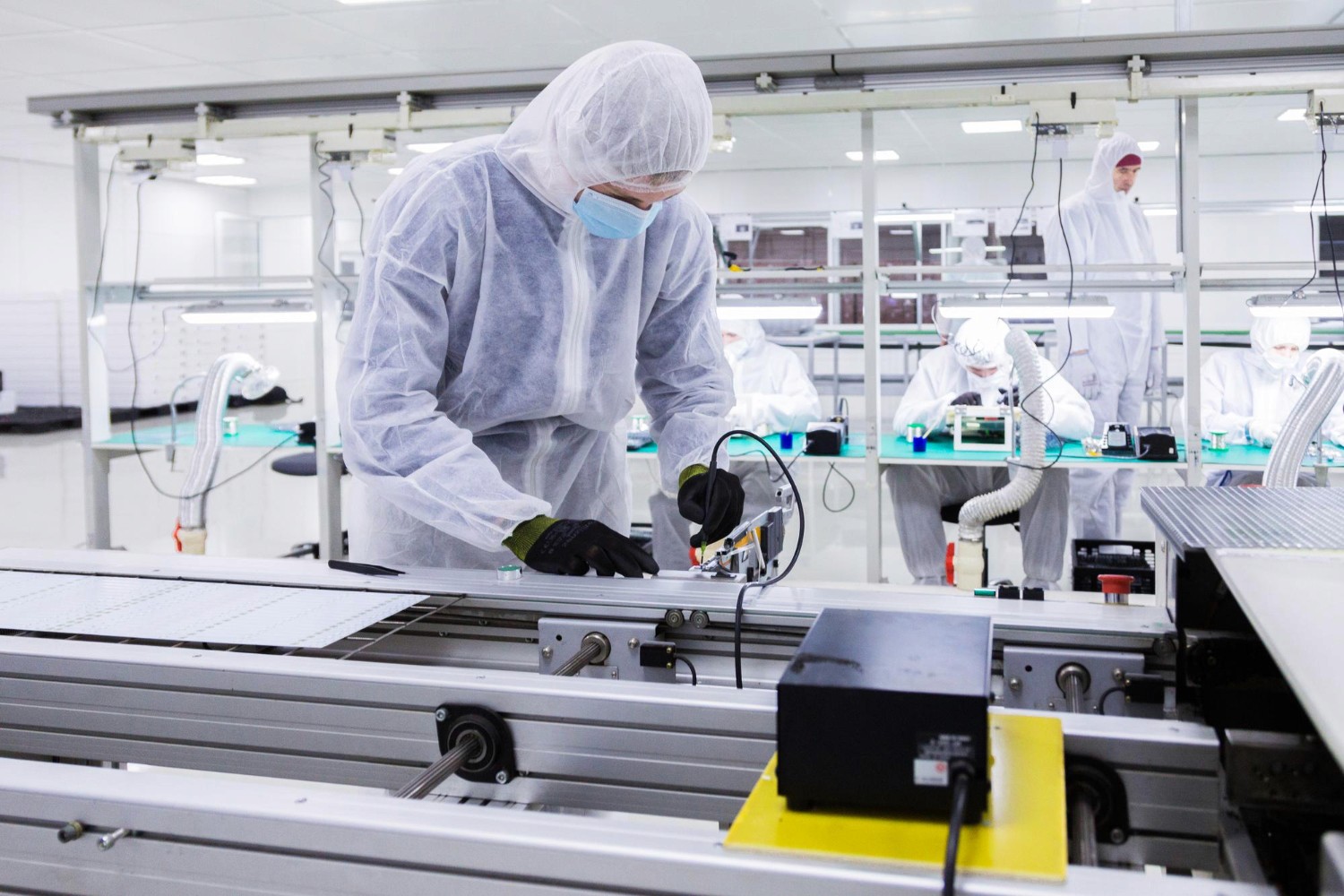 香港電子廠 ISO 5-8 級無塵車間工程 | Hong Kong Electronics Manufacturing ISO 5-8 Clean Room Engineering