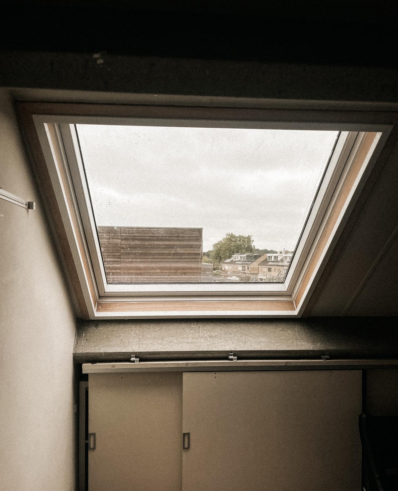 Dakraam laten zetten