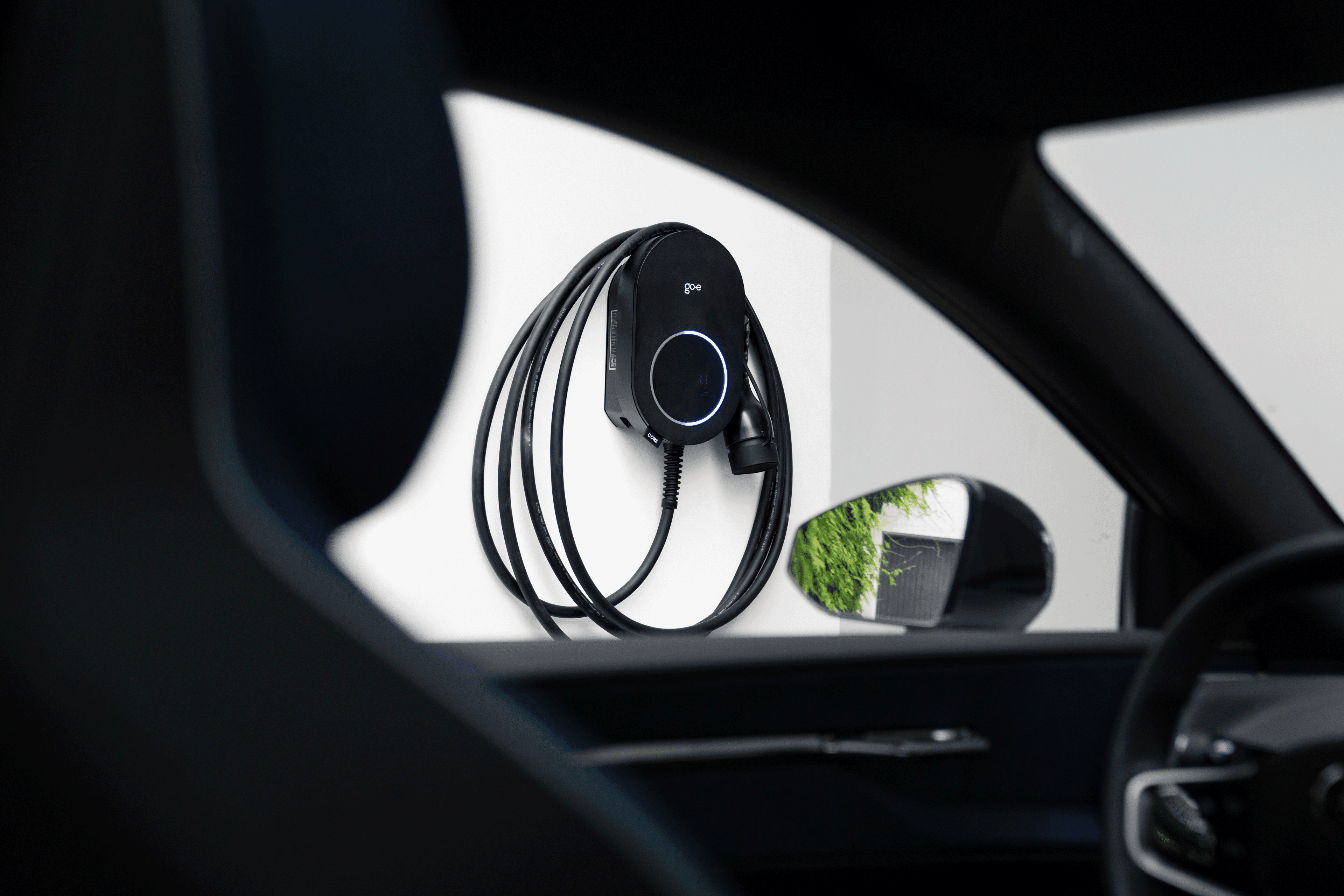 laadpaal aan huis installatie gebruik garantie ermelo hardewijk