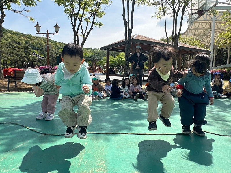 맨발어린이집, 4월 이야기