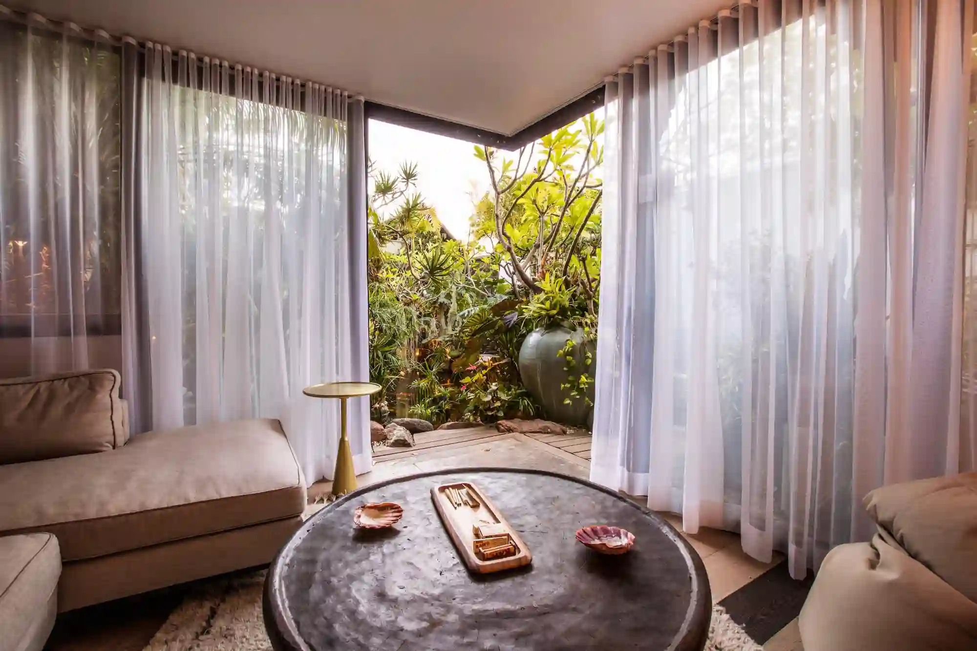 Weed Lounge the Woods WeHo