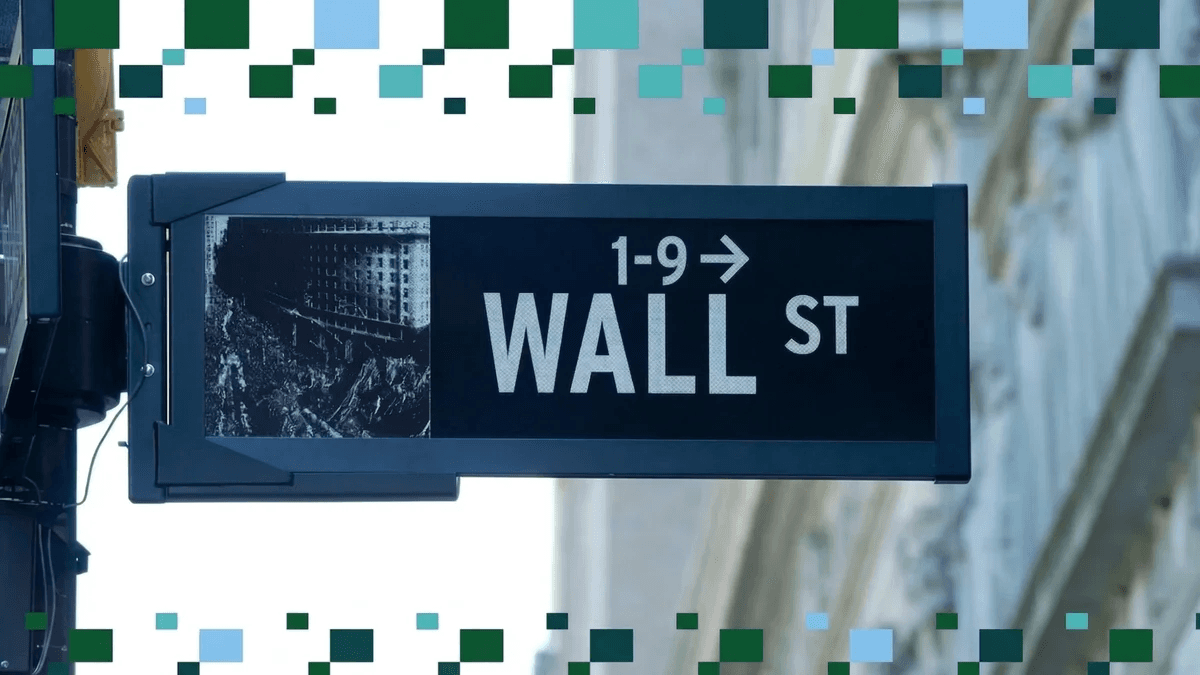 Picture of Wall Street signage with multiple colored blocks