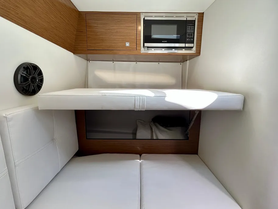 Boat thumbnail 54