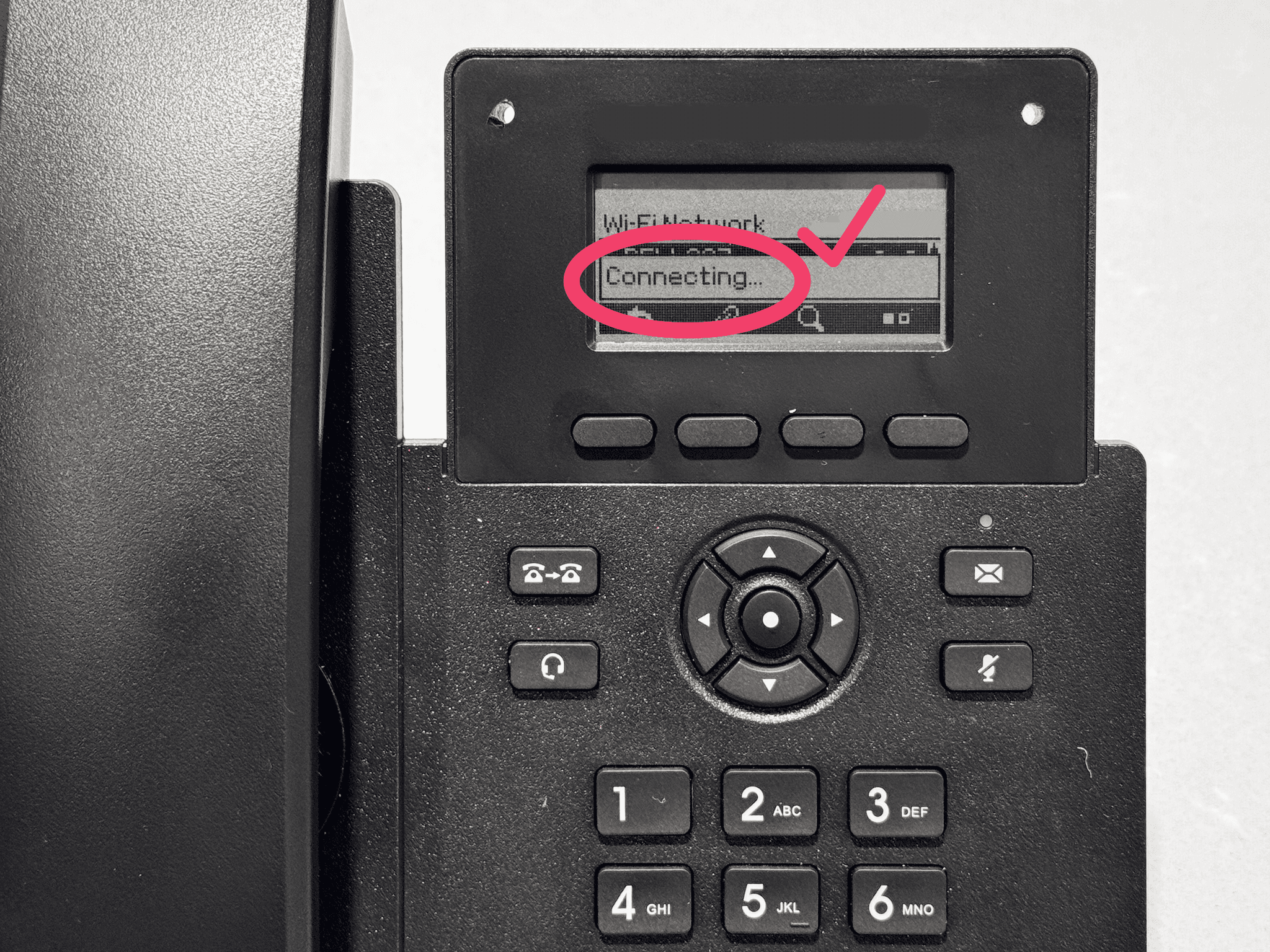Le téléphone se connecte au Wi-Fi