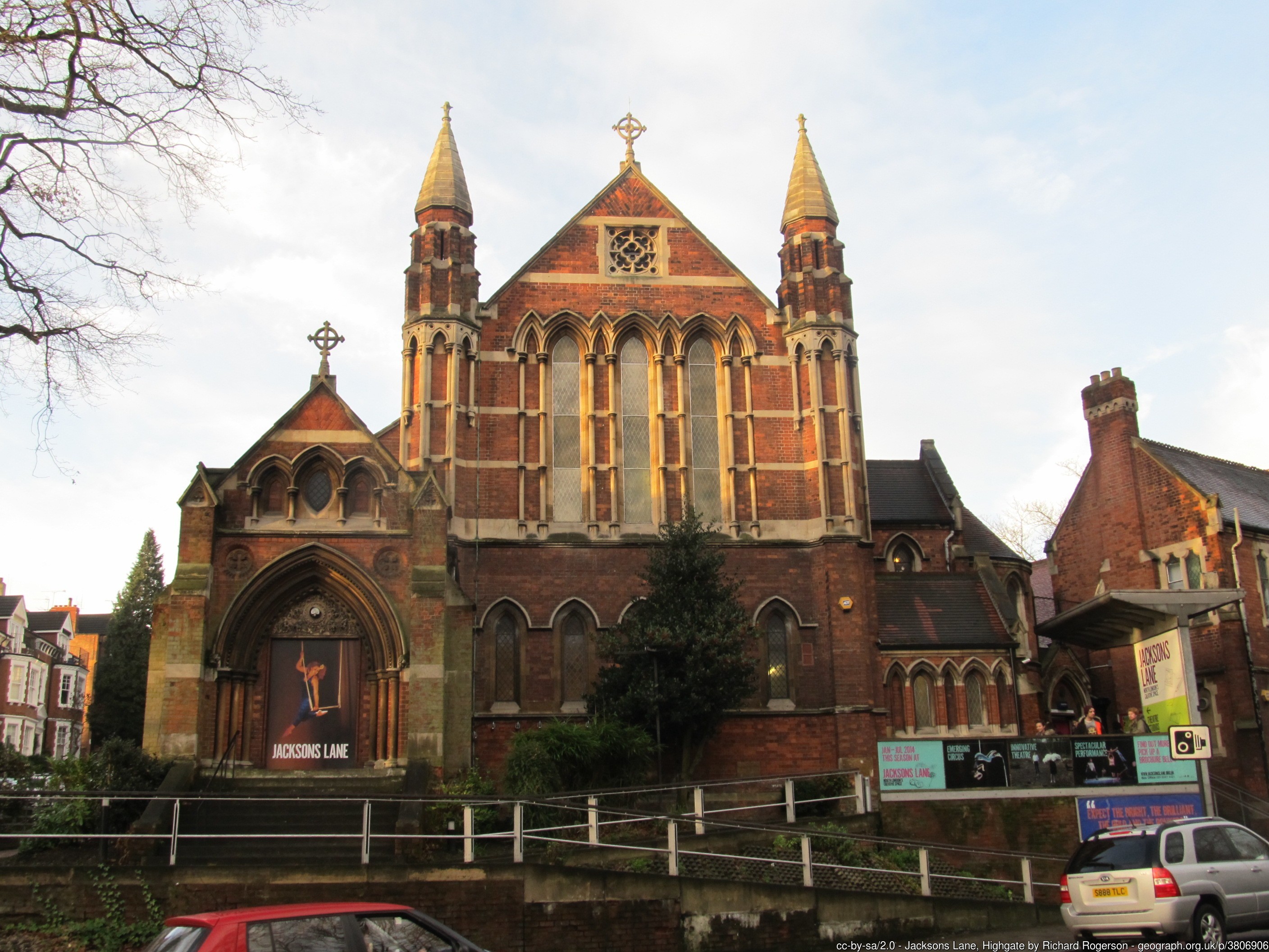 brown concrete building during daytime