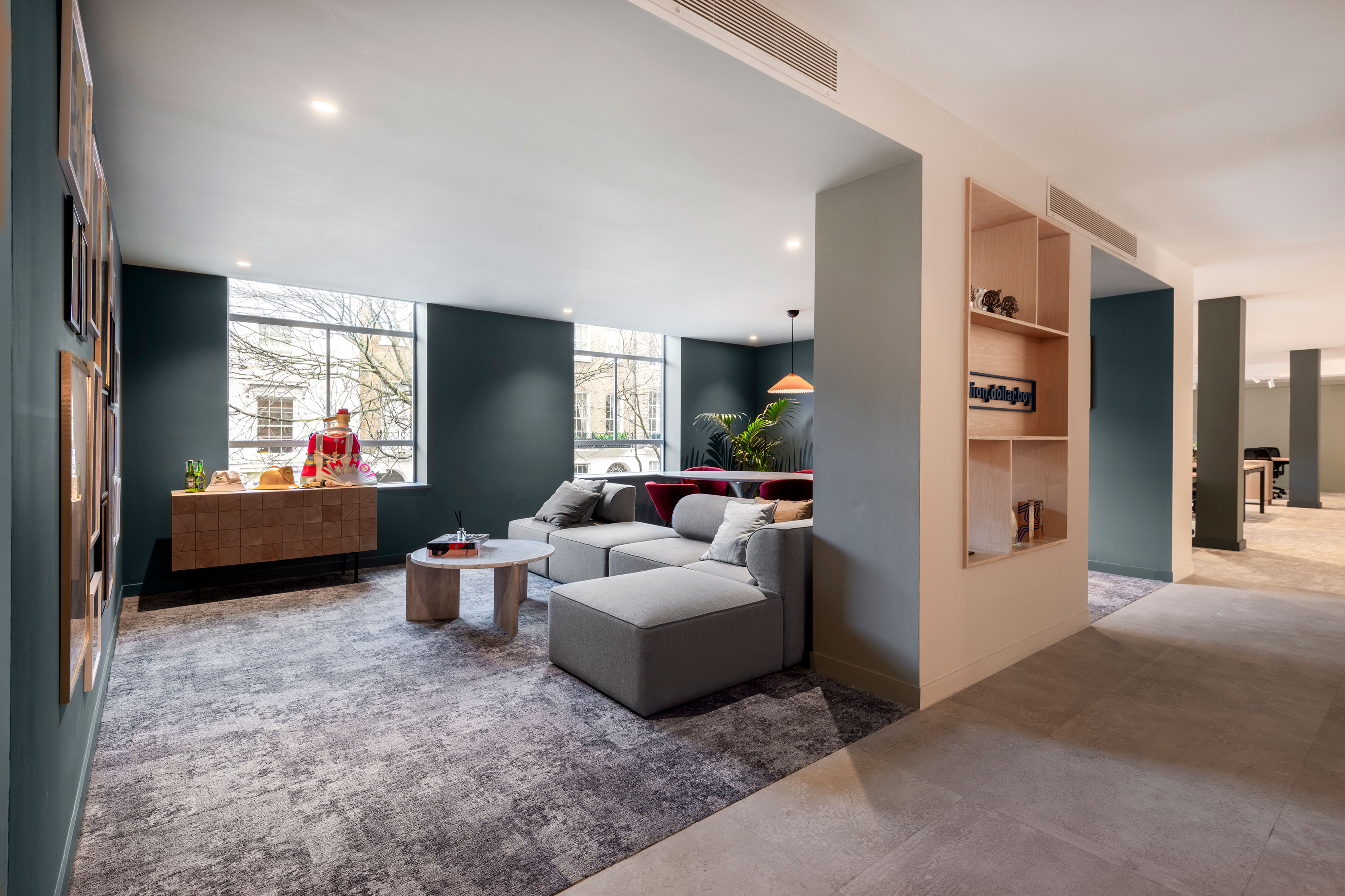 Phone boots - Softwire