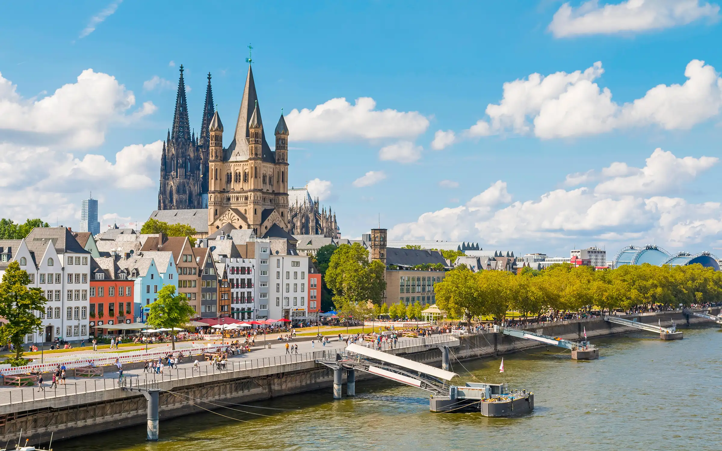 Köln - et av stedene du sykler innom på sykkelturen langs Rhinen | Expa Travel