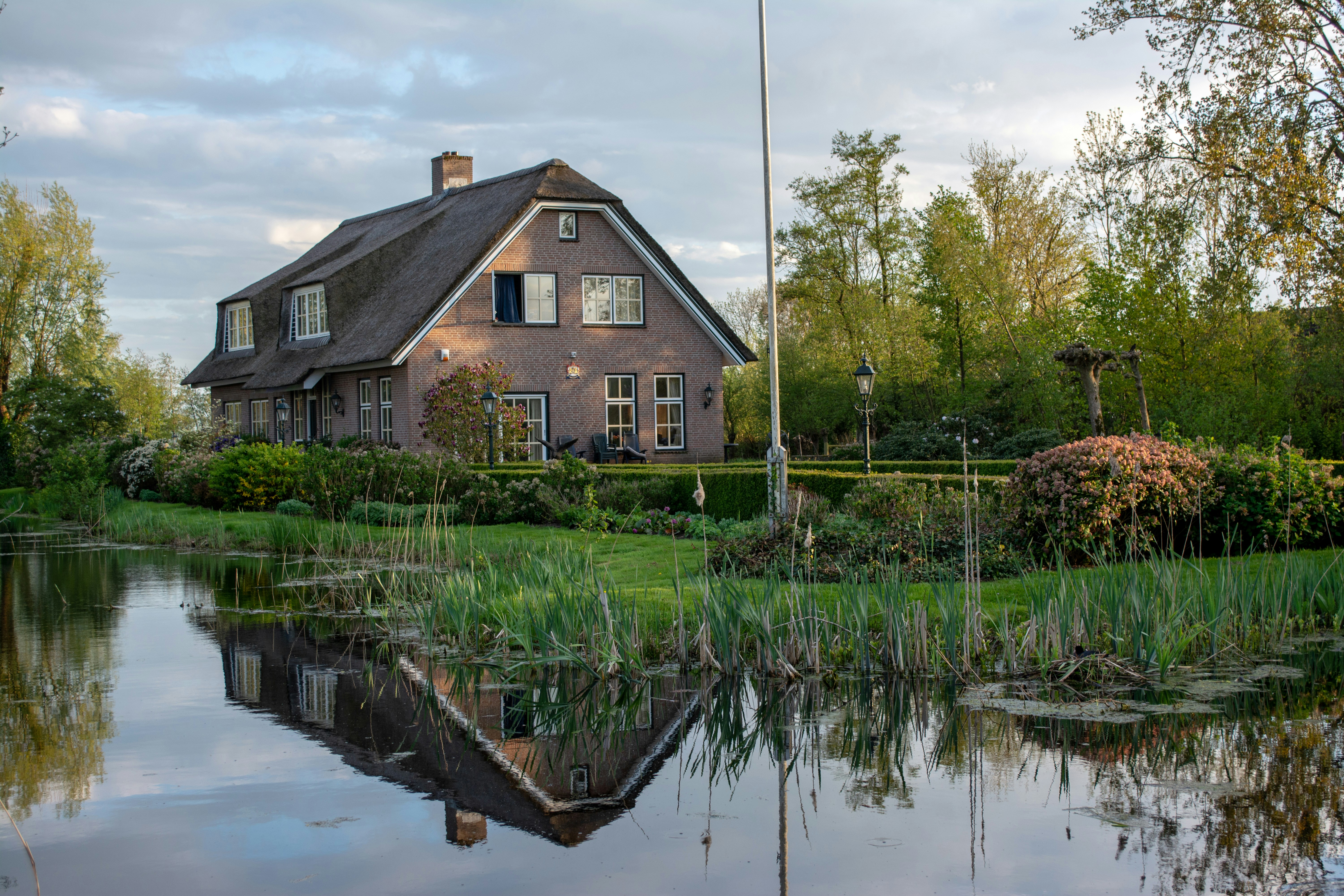 Woning aan het water.