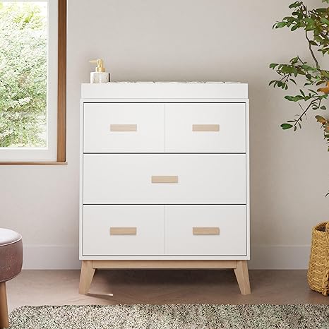 Babyletto scoot dresser – A stylish and functional furniture piece, perfect for any modern home.