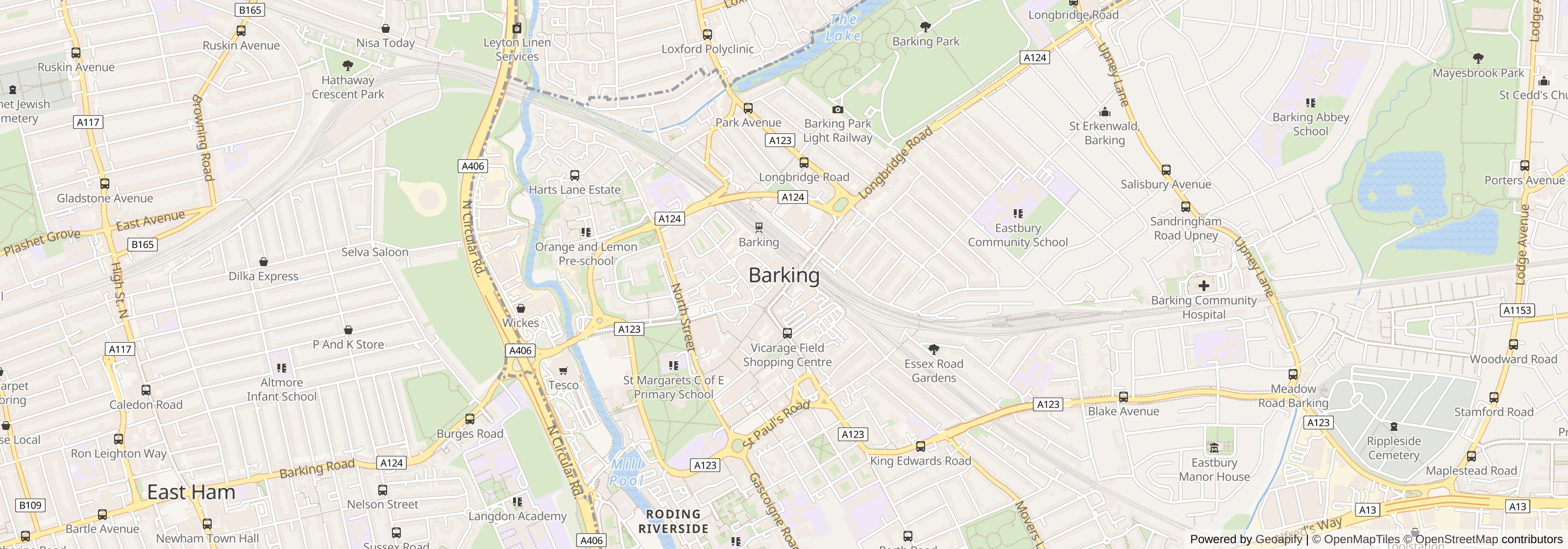 Street map of Barking, Barking And Dagenham, London showing local roads and surrounding areas