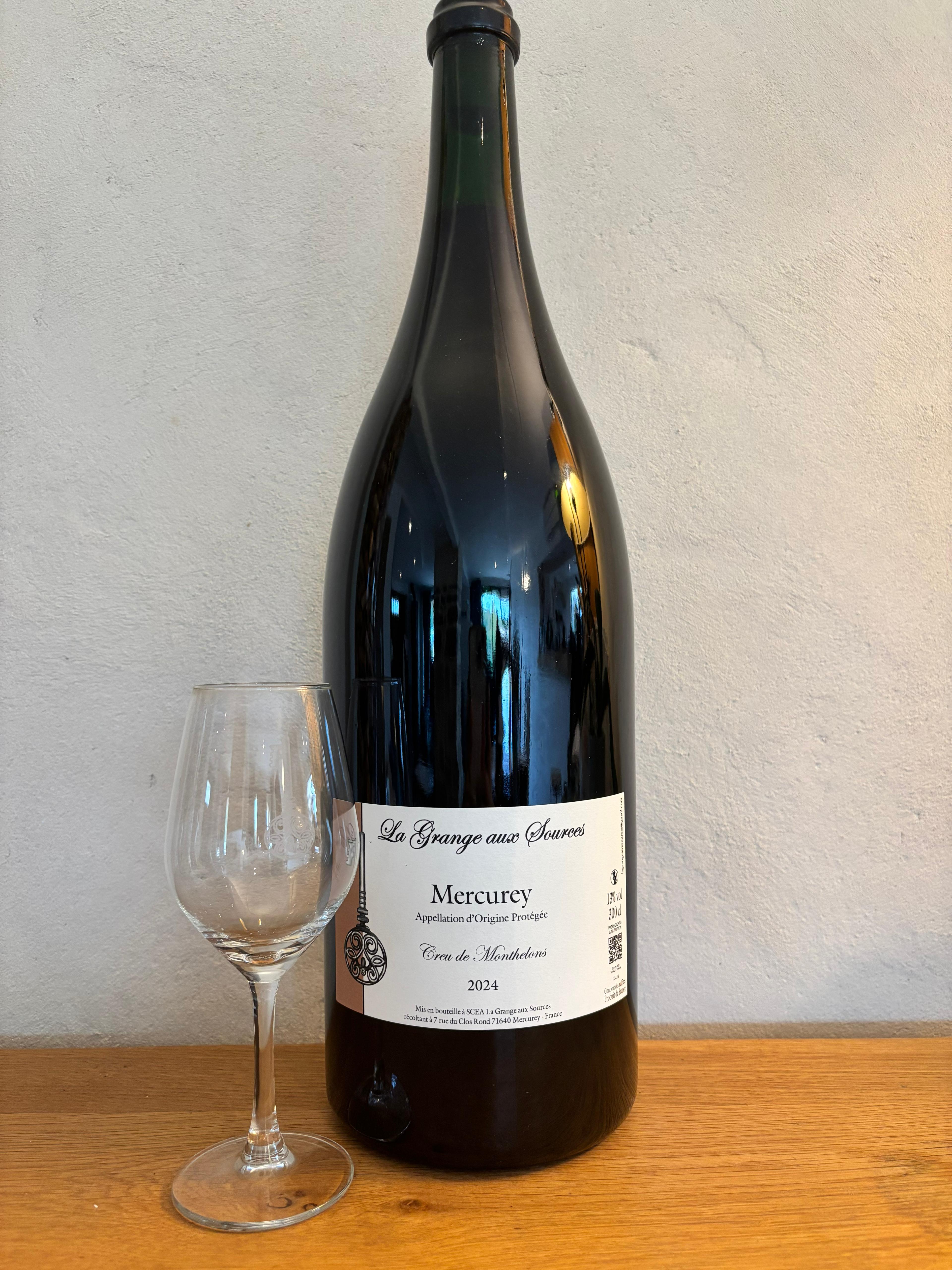 Photo d'une bouteille de vin