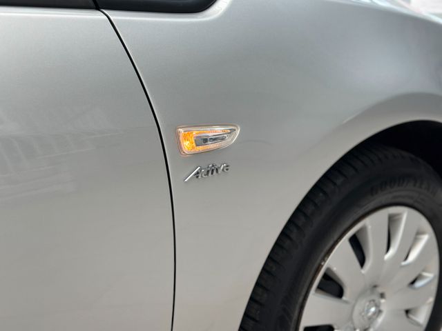 OPEL Astra 2013 SILVER Gebrauchtwagen - Galeriebild 6