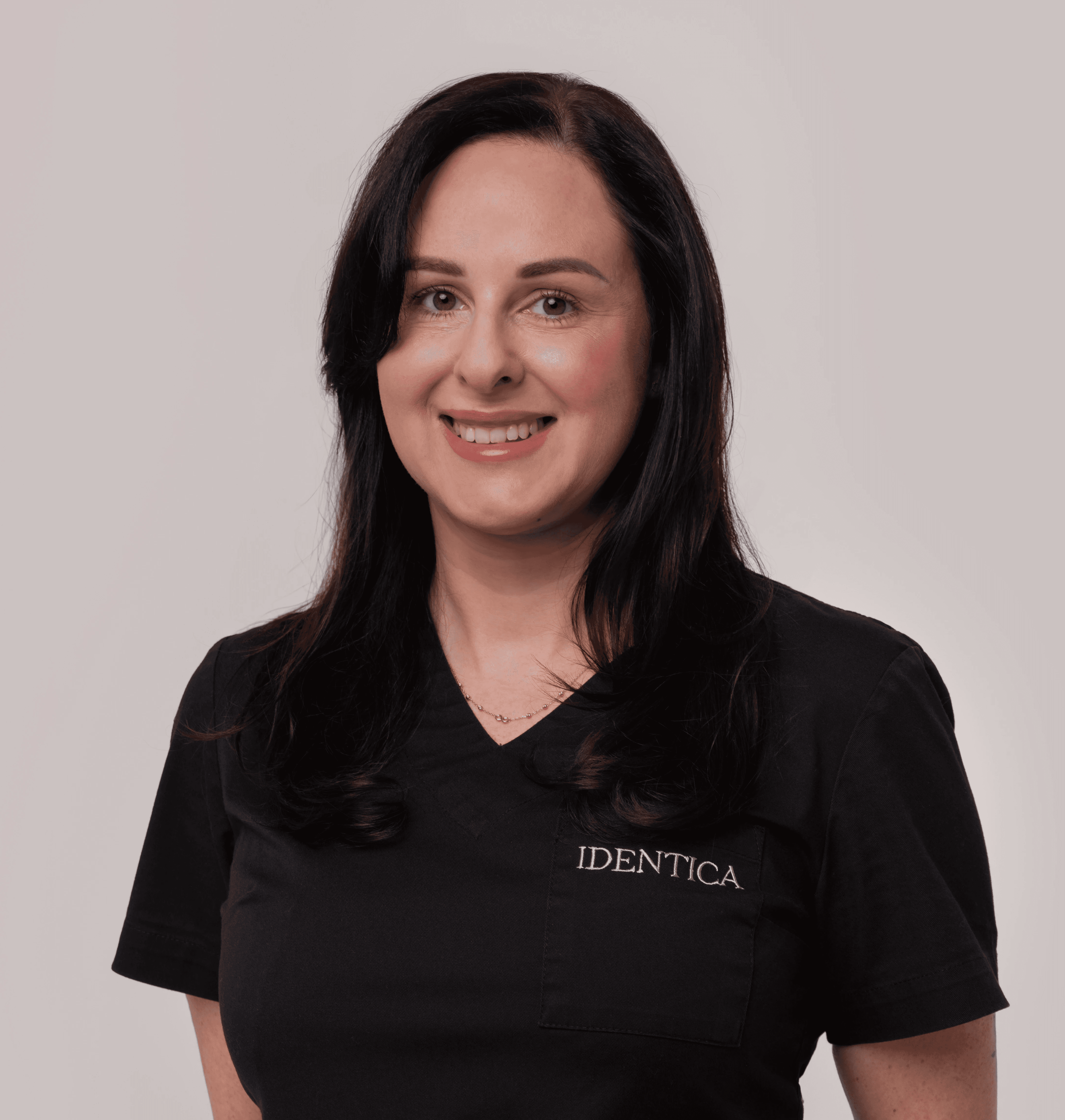 Agnieszka Janusz - dyplomowana higienistka stomatologiczna