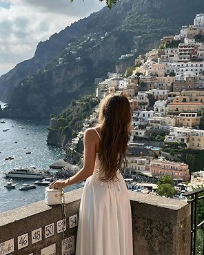 Beautiful woman in italy