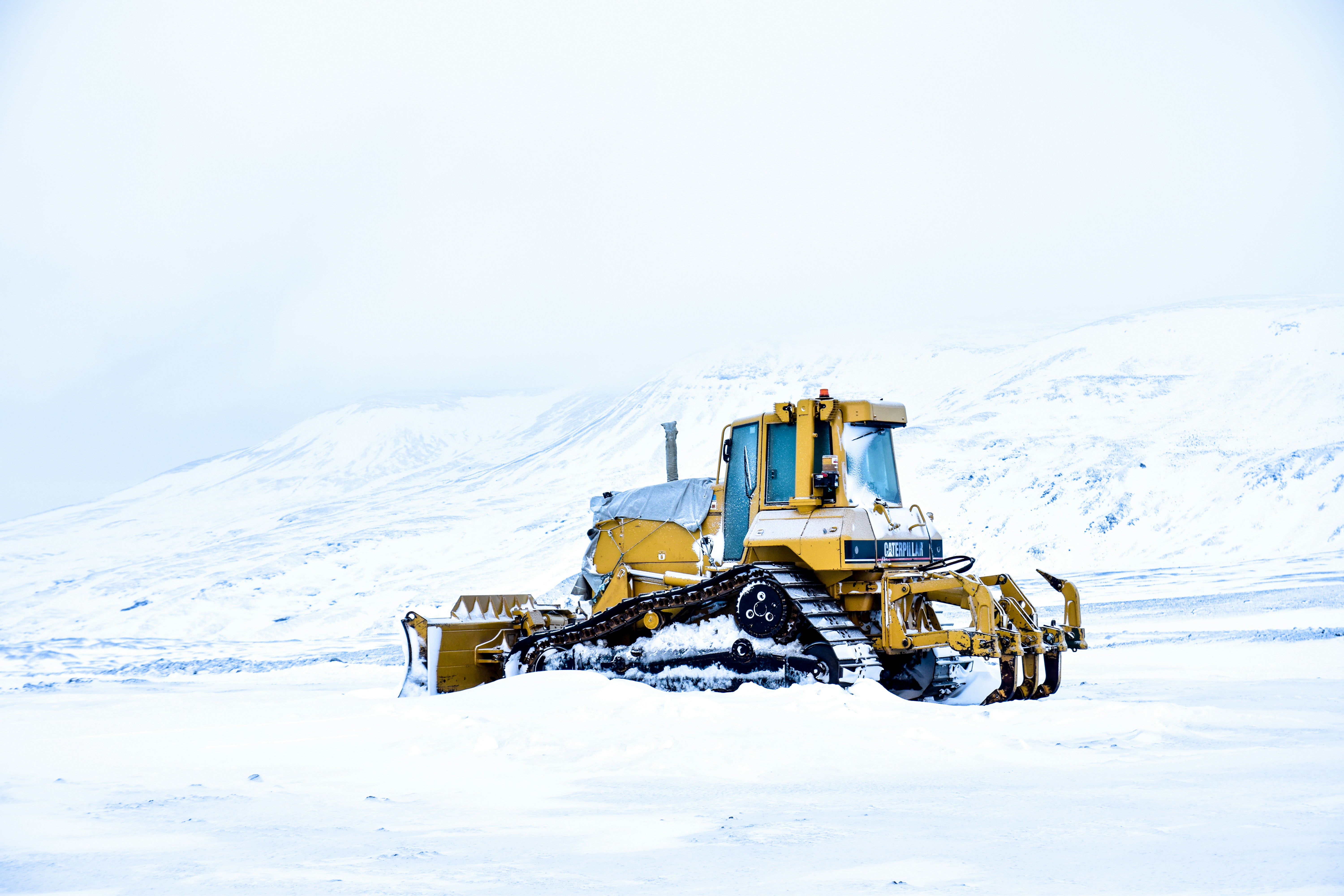 vihacle at Langjökull Glacier