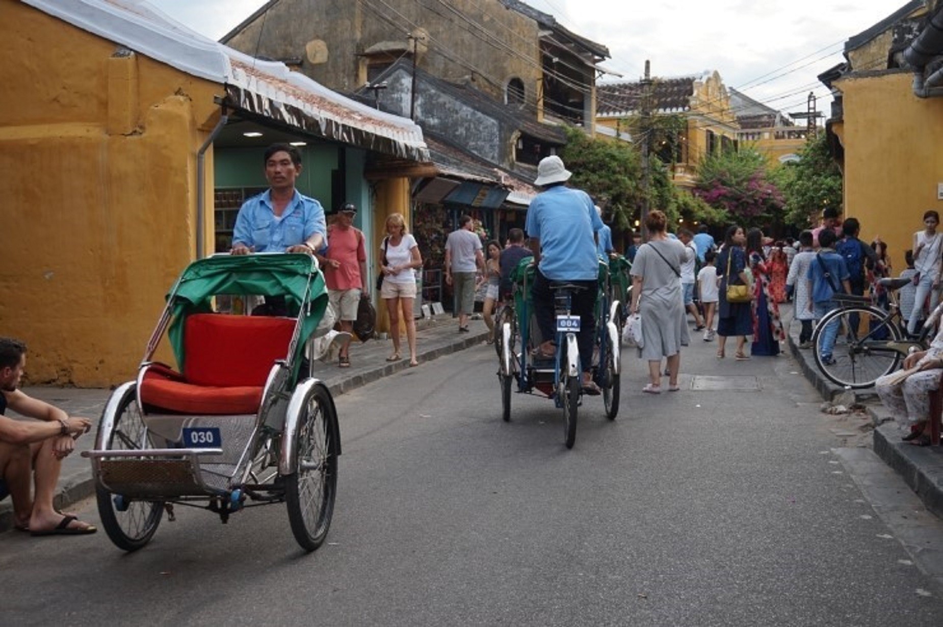 cyclo tour