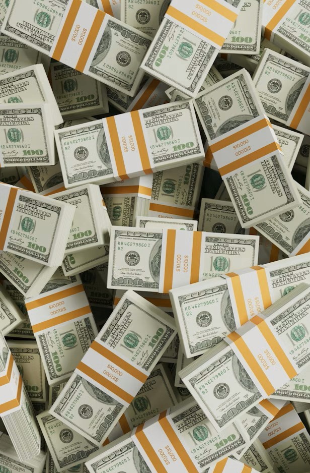 wealth thumb