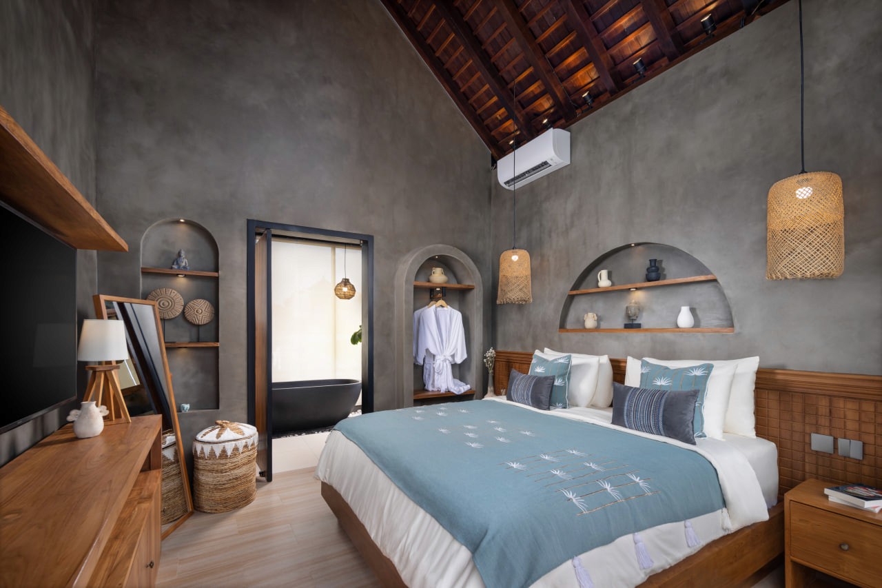 2-bedroom tropical villa in Padonan, Canggu with sunset views