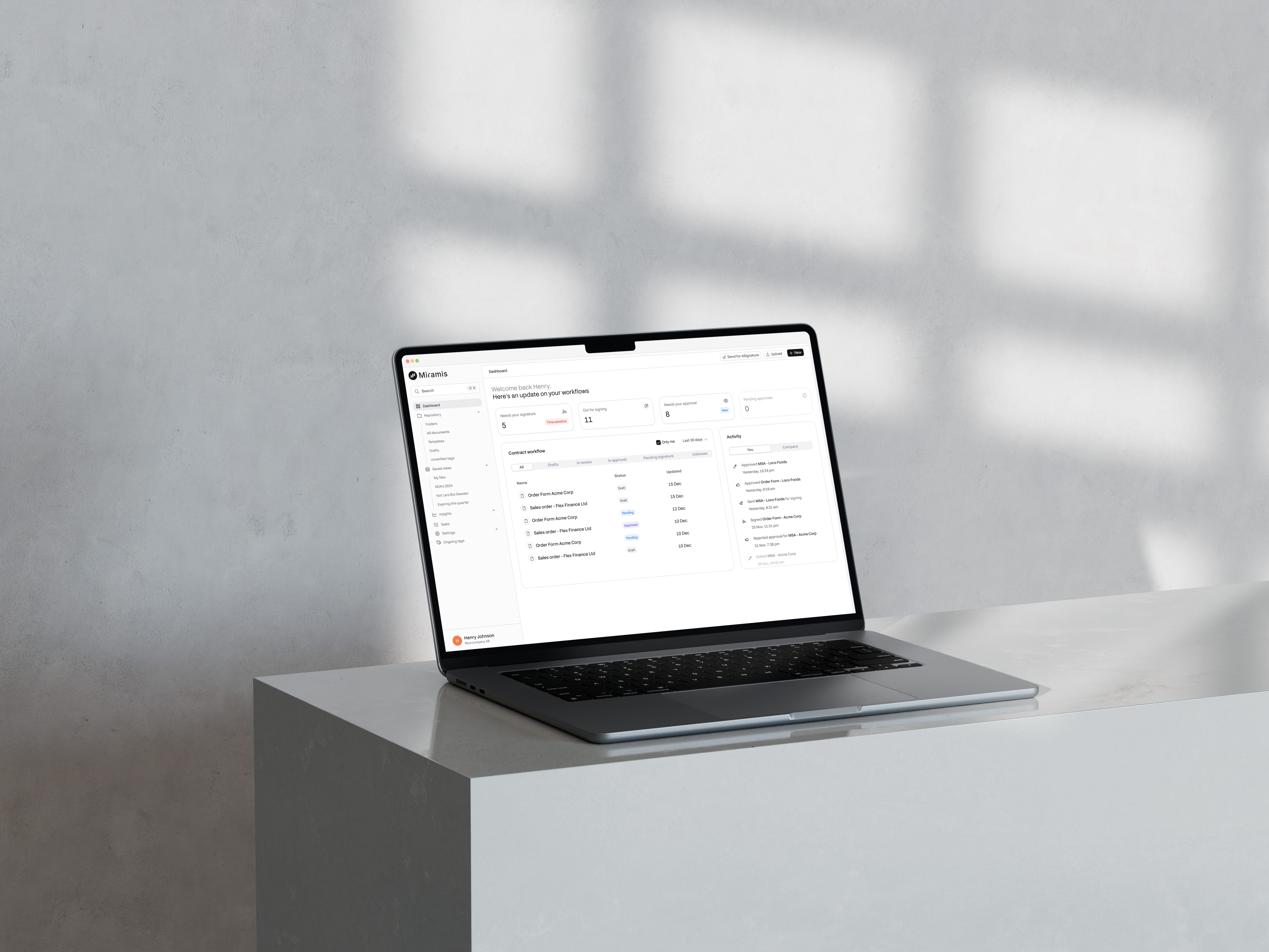 AI-based contract management software Pocketlaw for businesses of all sizes (small, medium, large), showcasing a user-friendly dashboard that streamlines legal workflow for clients and customers with options to create, review, and upload documents, access templates, and monitor document statistics.