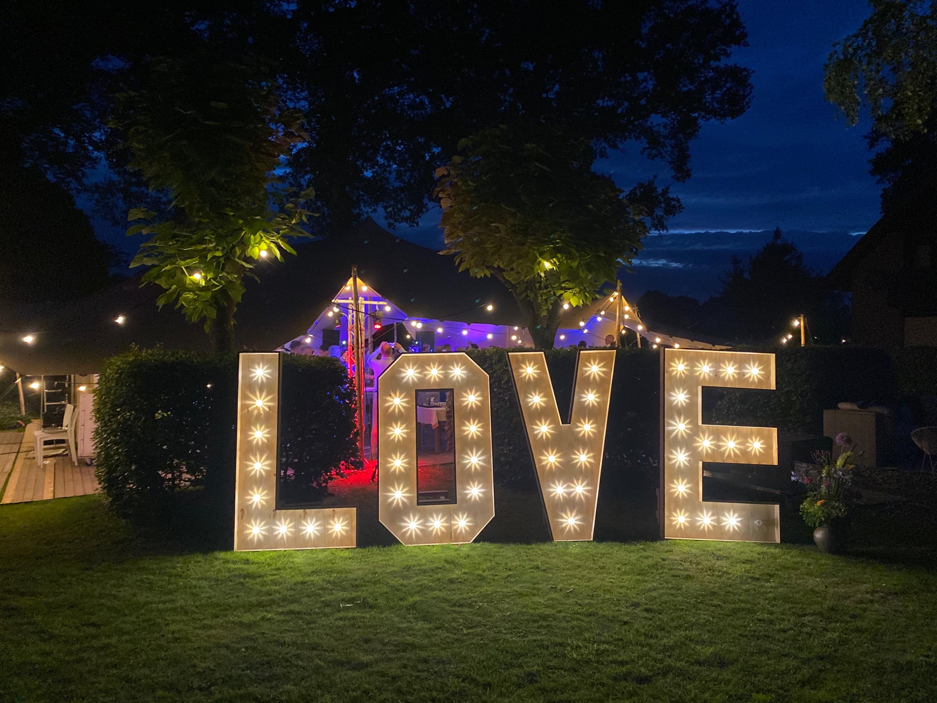 Ook voor bruiloften is DJ Lars Woudenberg de juiste